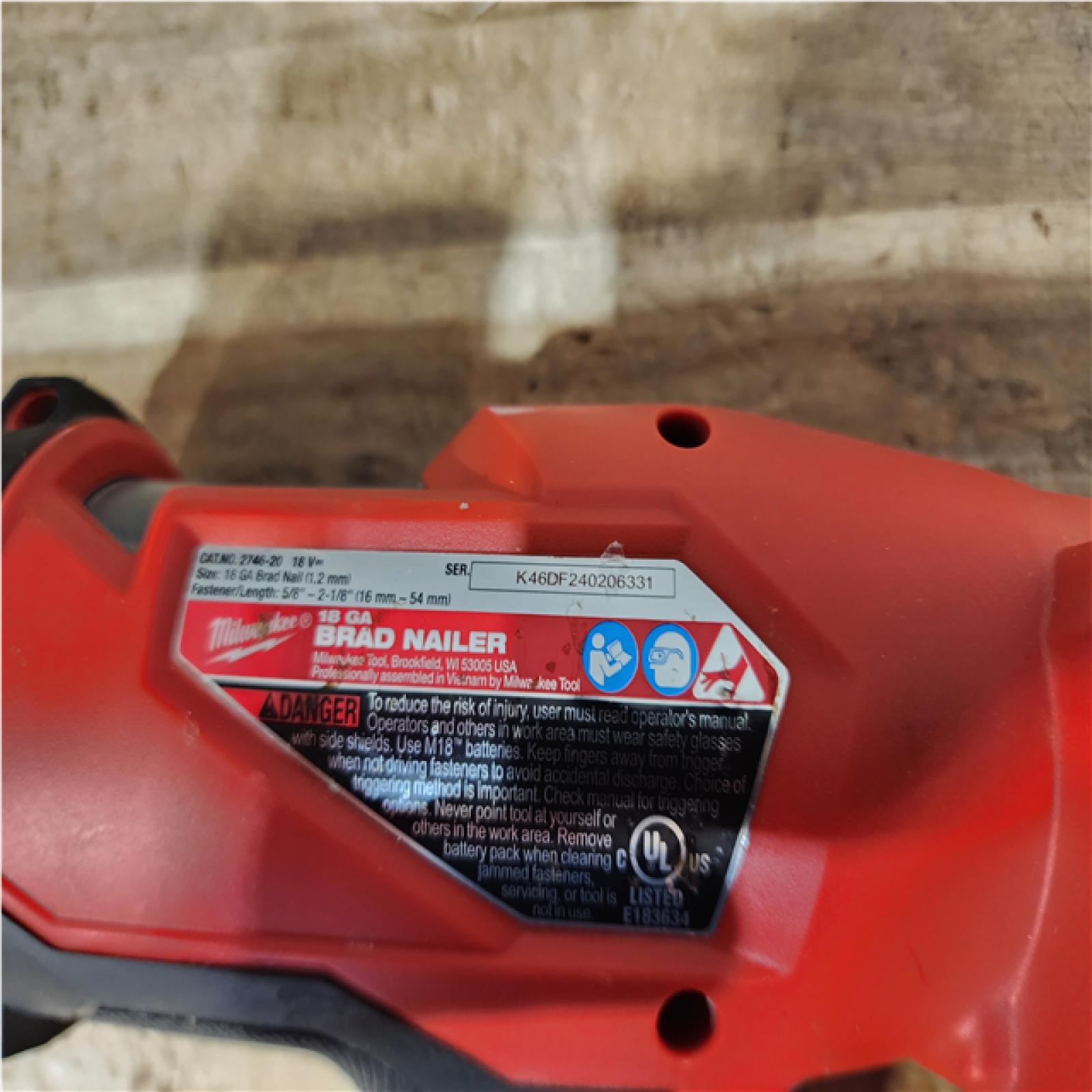 Houston Location AS-IS Milwaukee FUEL 18-Volt Lithium-Ion Brushless Cordless Gen II 18-Gauge Brad Nailer (Tool-Only)
