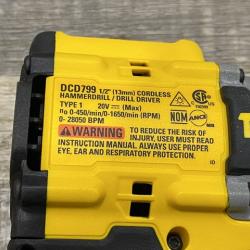AS-IS DEWALT ATOMIC 20V Cordless 1/2 in. Compact Hammer Drill Kit