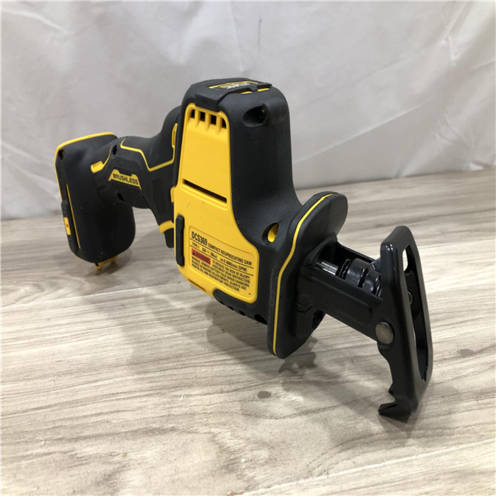 AS-IS DeWalt 20V MAX ATOMIC Cordless 4-Tool Combo Kit