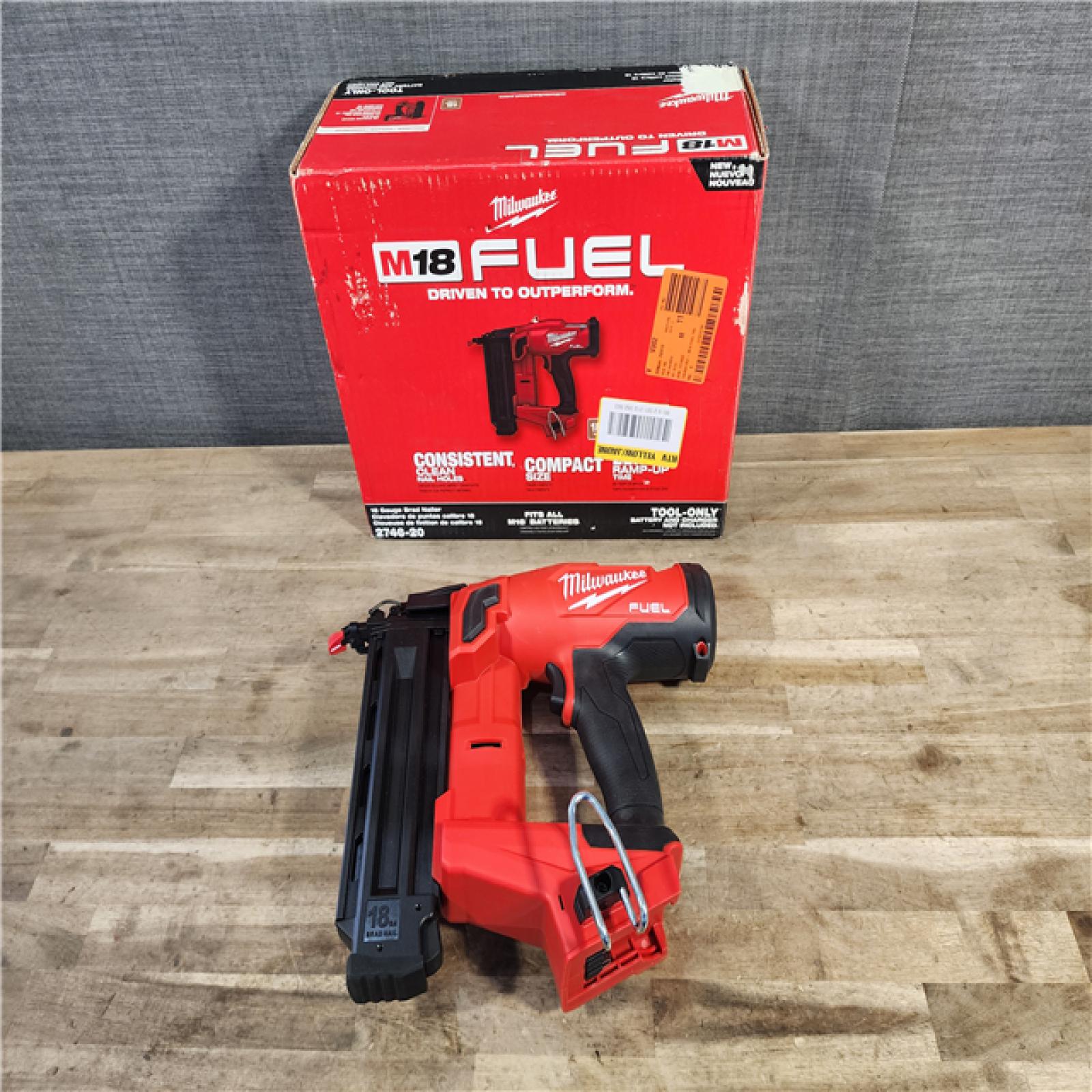 HOUSTON LOCATION - AS-IS (APPEARS LIKE NEW) Milwaukee M18 Fuel 18V Brushless 18-Gauge Brad Nailer 2746-20 (Bare Tool)