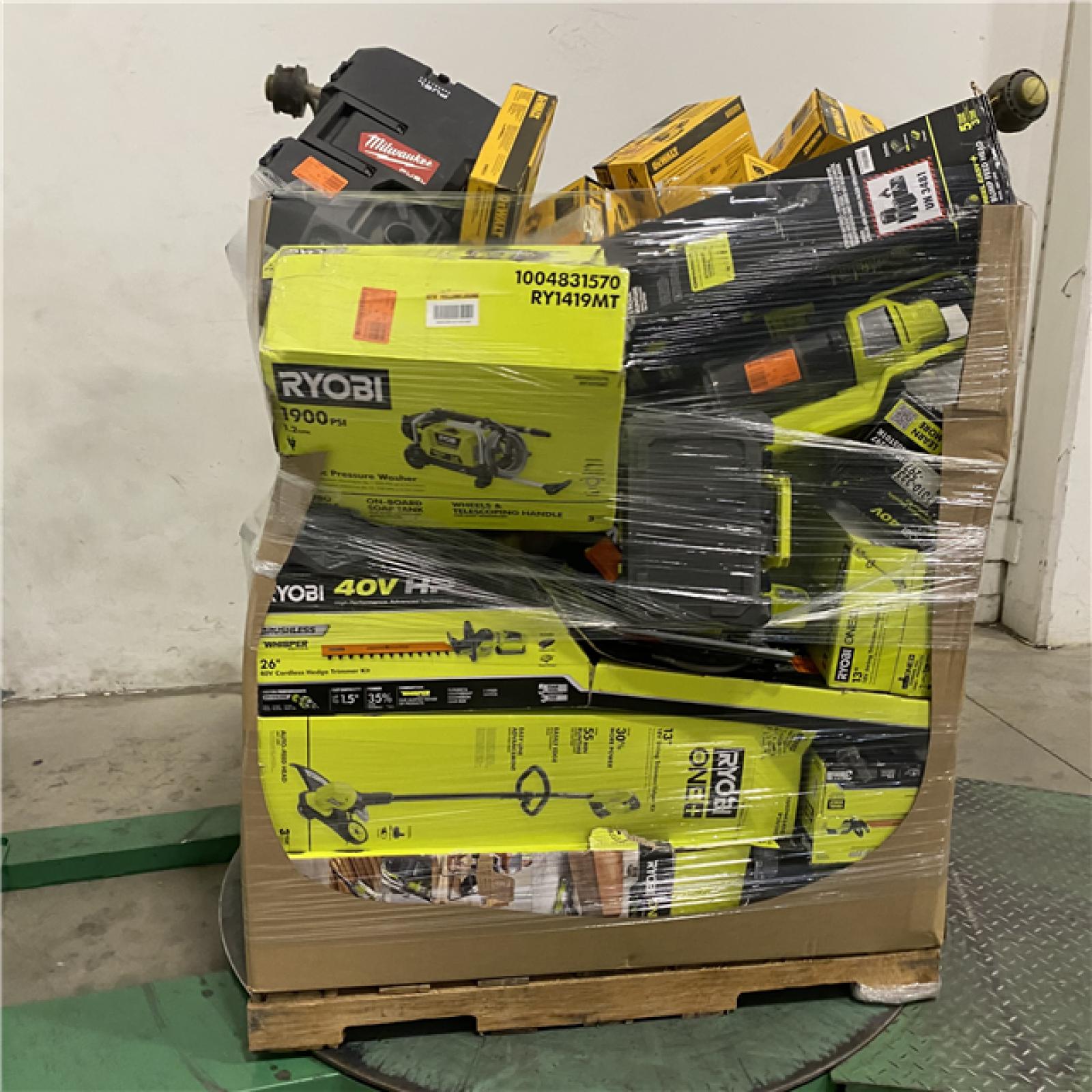 Dallas Location - As-Is Tool Pallet