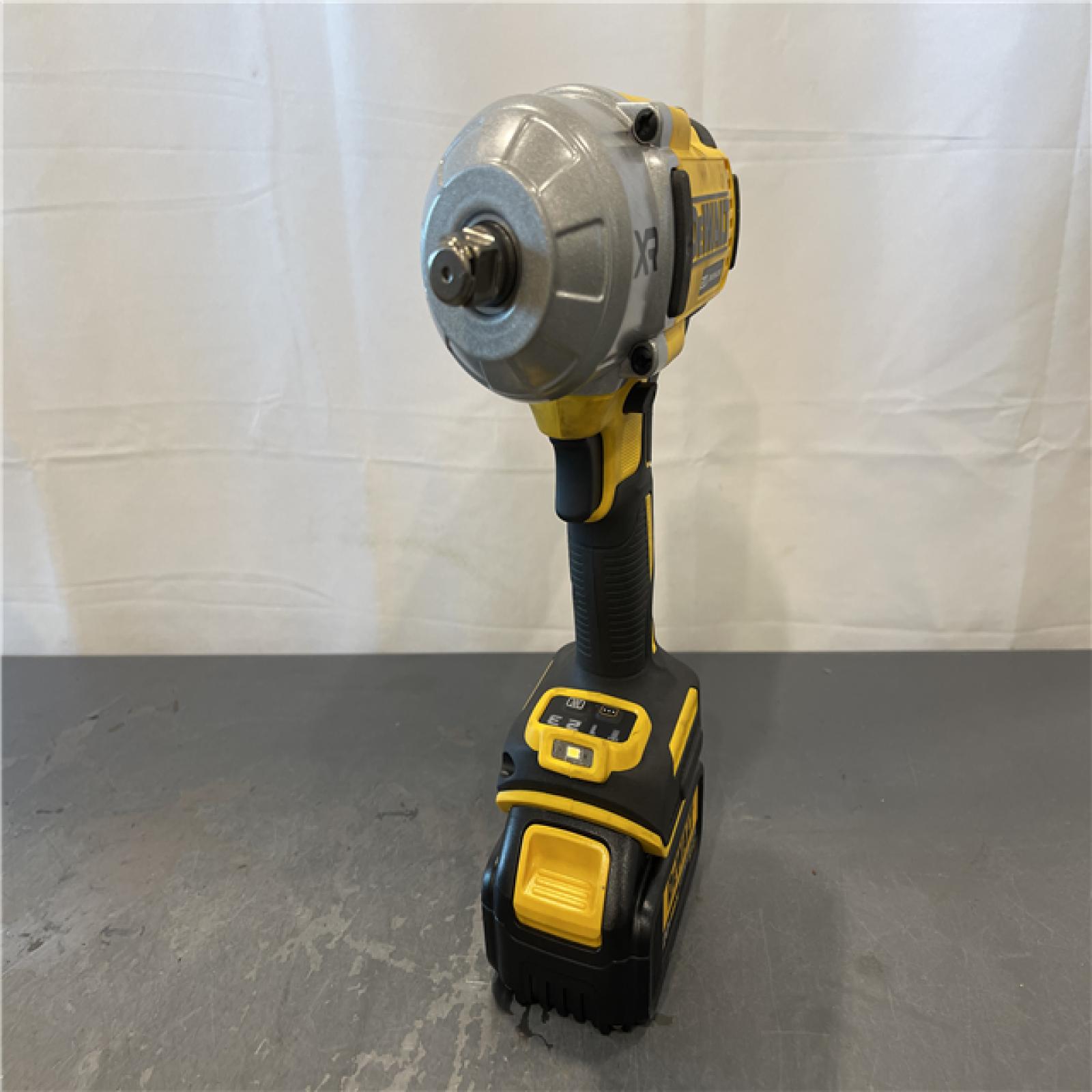 AS-IS - Dewalt 20V MAX Lithium-Ion Cordless 1/2 in. Impact Wrench Kit