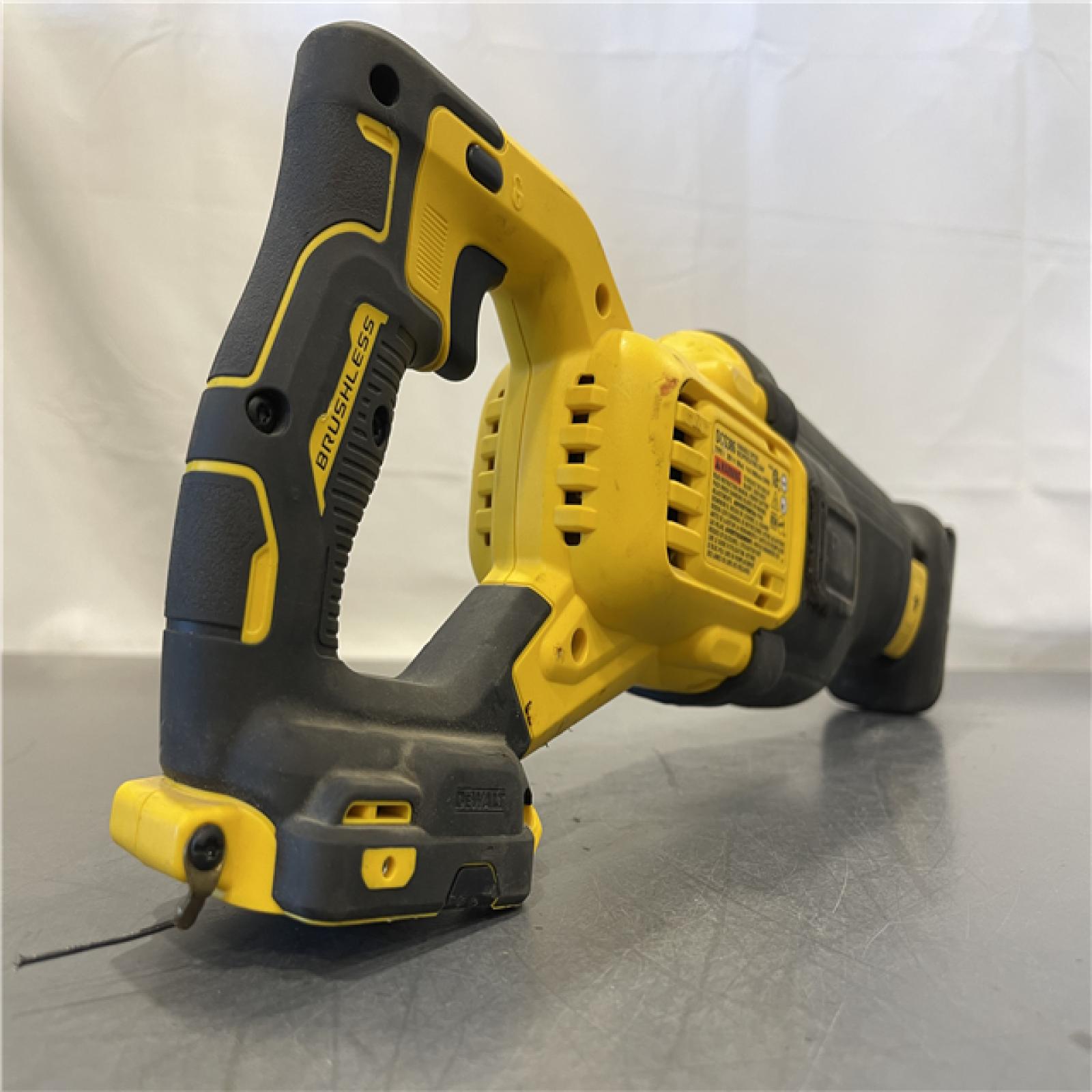 AS-IS - 20V MAX Lithium Ion Cordless Brushless Reciprocating Saw with FLEXVOLT ADVANTAGE (Tool Only)
