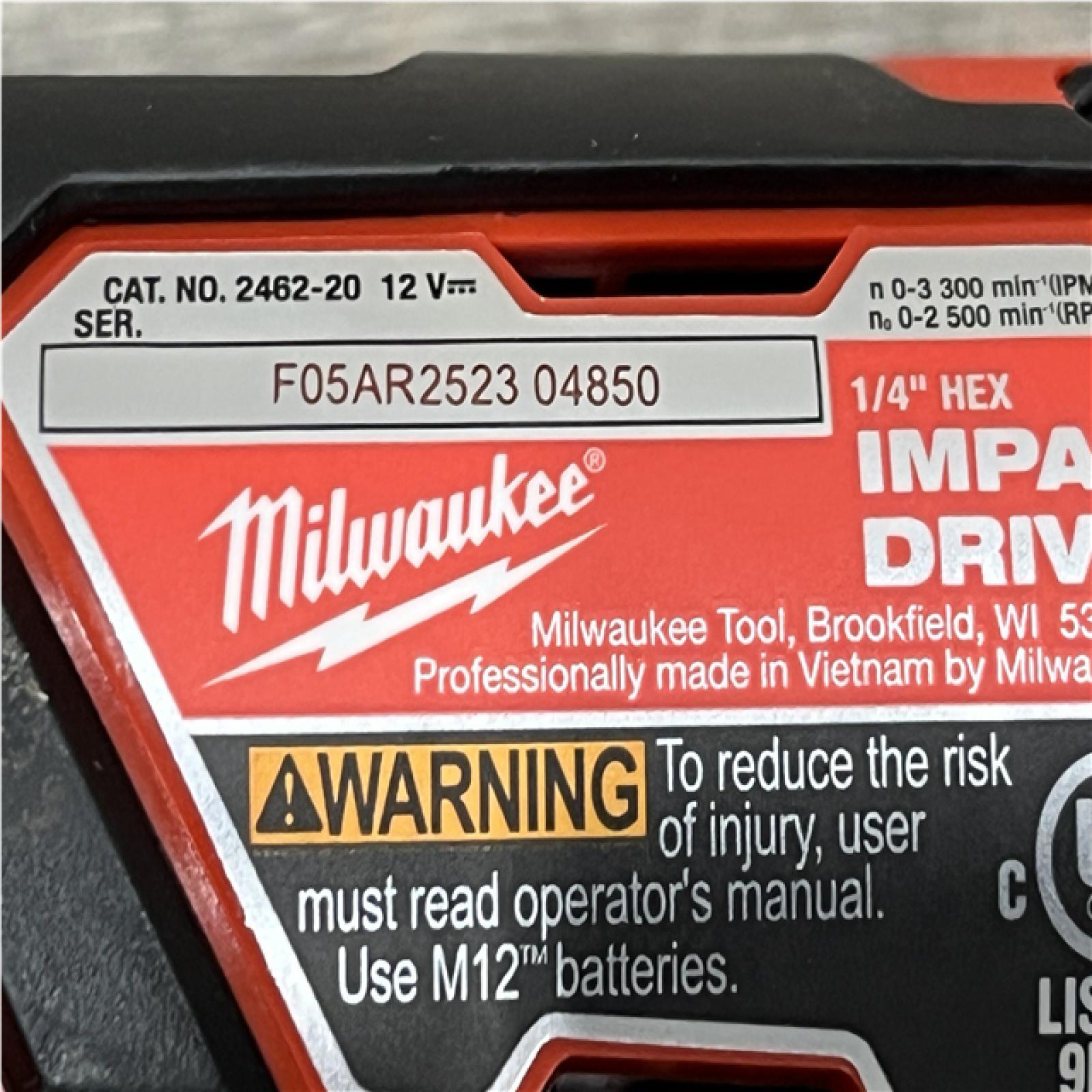 AS-IS Milwaukee 12V Lithium-Ion Cordless Drill Driver/Impact Driver Combo Kit