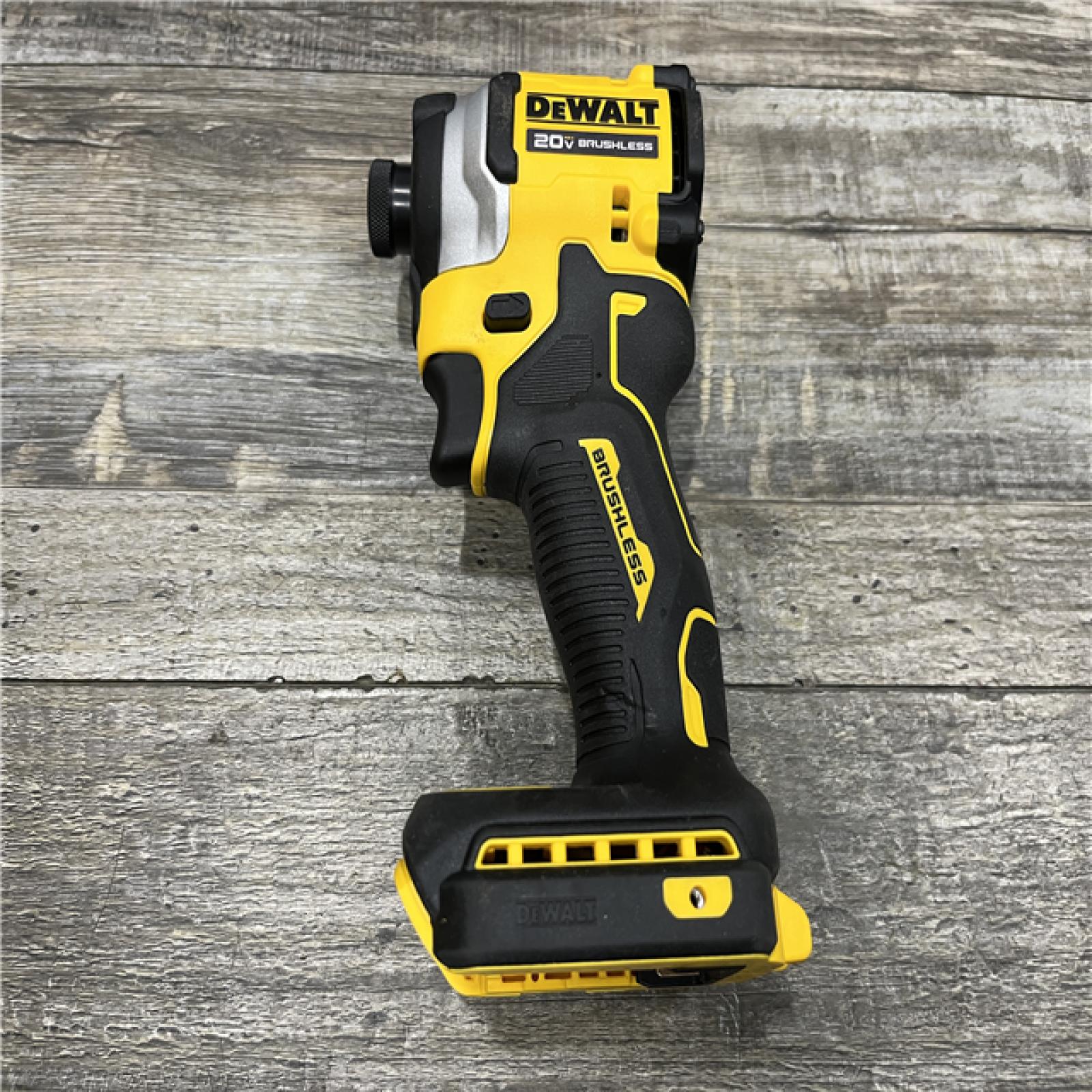 AS-IS DEWALT ATOMIC 20V MAX Lithium-Ion Cordless 1/4 in. Brushless Impact Driver Kit