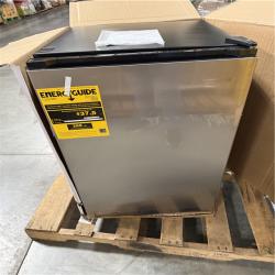 CALIFORNIA NEW VISSANI MINI REFRIGERATOR 43 CU. FT. STAINLESS STEAL FINISH