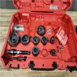 HOUSTON LOCATION - AS - IS Milwaukee 2677-23 M18 ForceLogic 6T Knockout Tool 1/2 in. - 4 in Kit