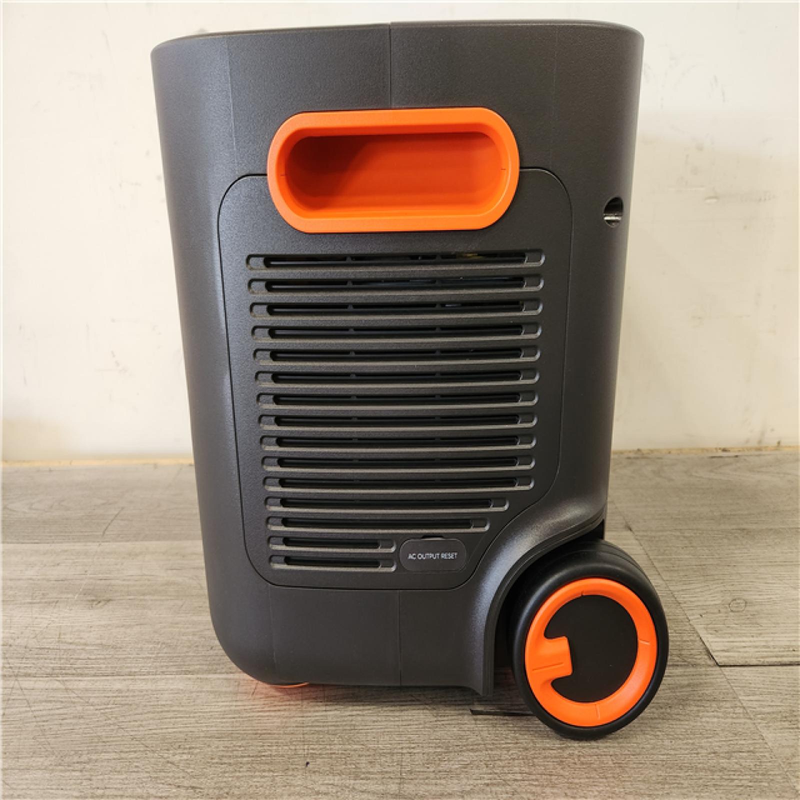 Phoenix Location LIKE NEW Jackery Solar Generator Explorer 2000 Plus 2042.8Wh/ 3000W Model No. Je-2000C