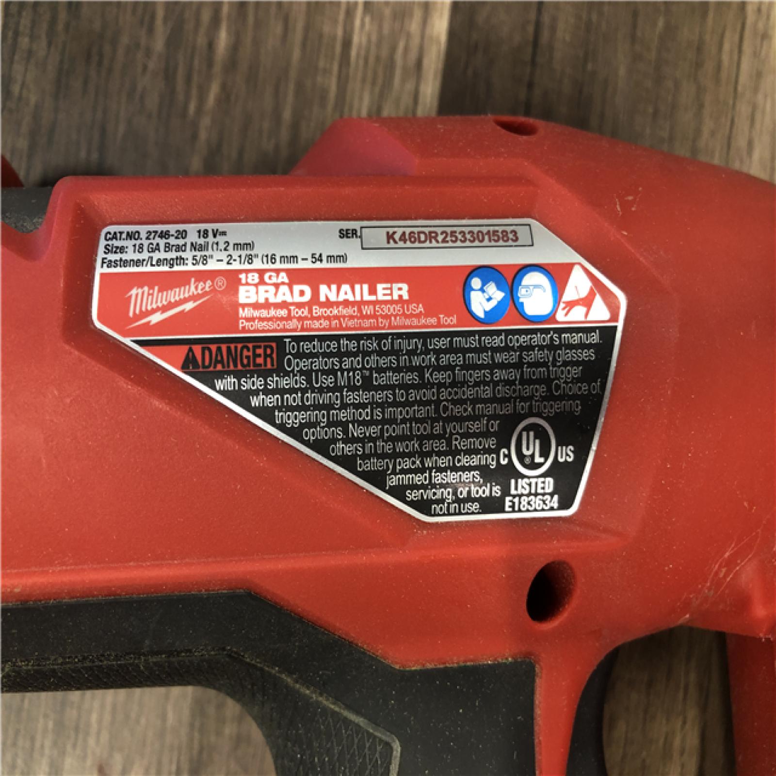 AS-IS Milwaukee FUEL 18-Volt Lithium-Ion Brushless Cordless Gen II 18-Gauge Brad Nailer (Tool-Only)