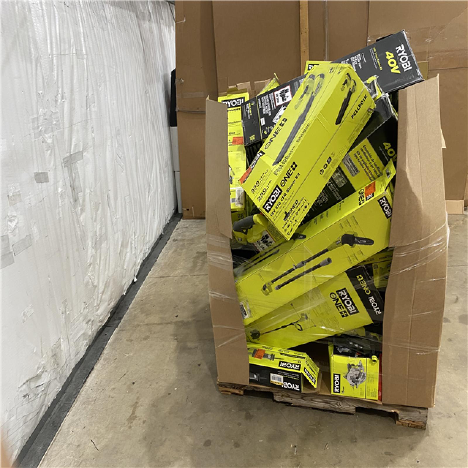 Houston Location AS IS - Tool Pallet