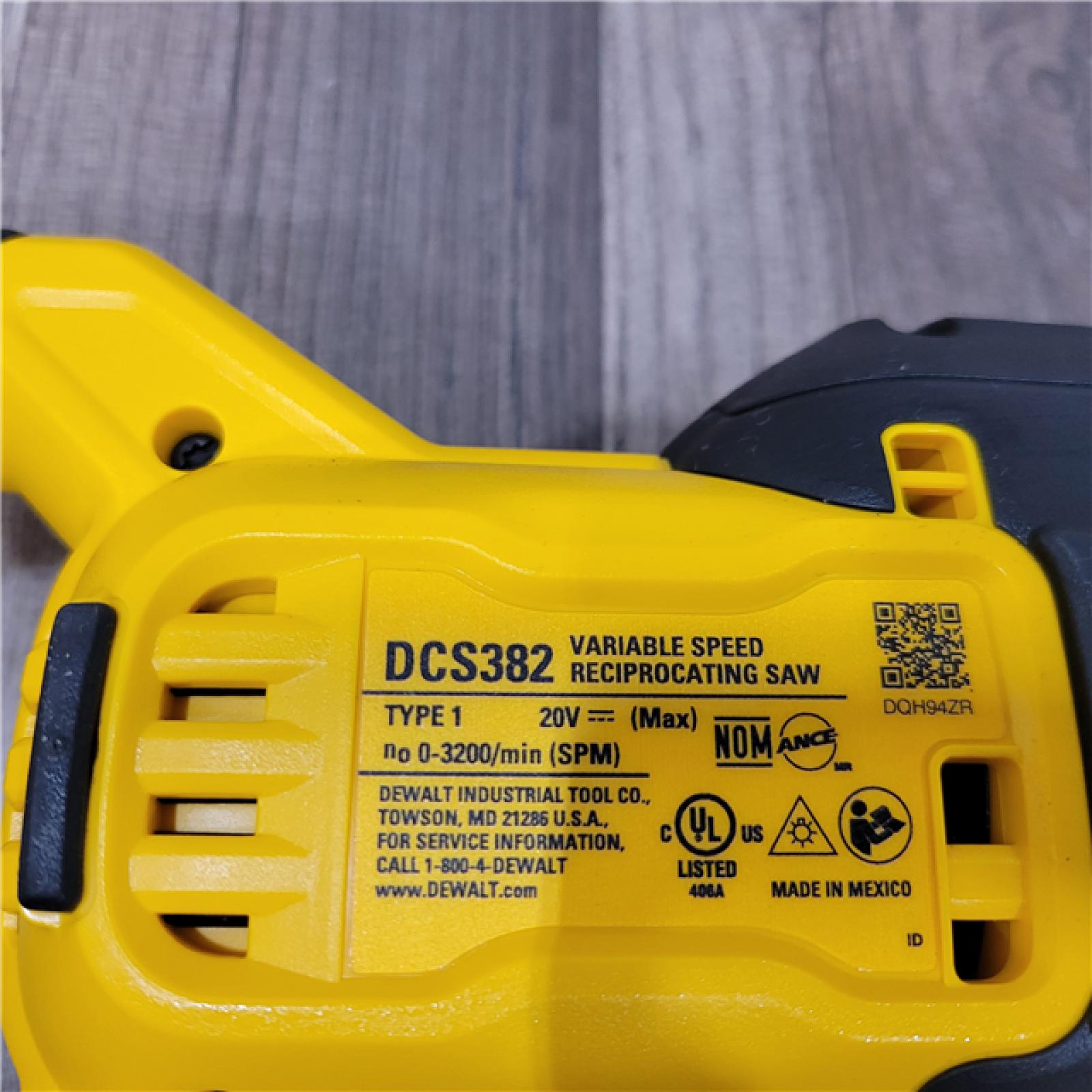 AS-IS  DeWalt  18v XR Cordless Brushless Reciprocating Saw (Tool Only)