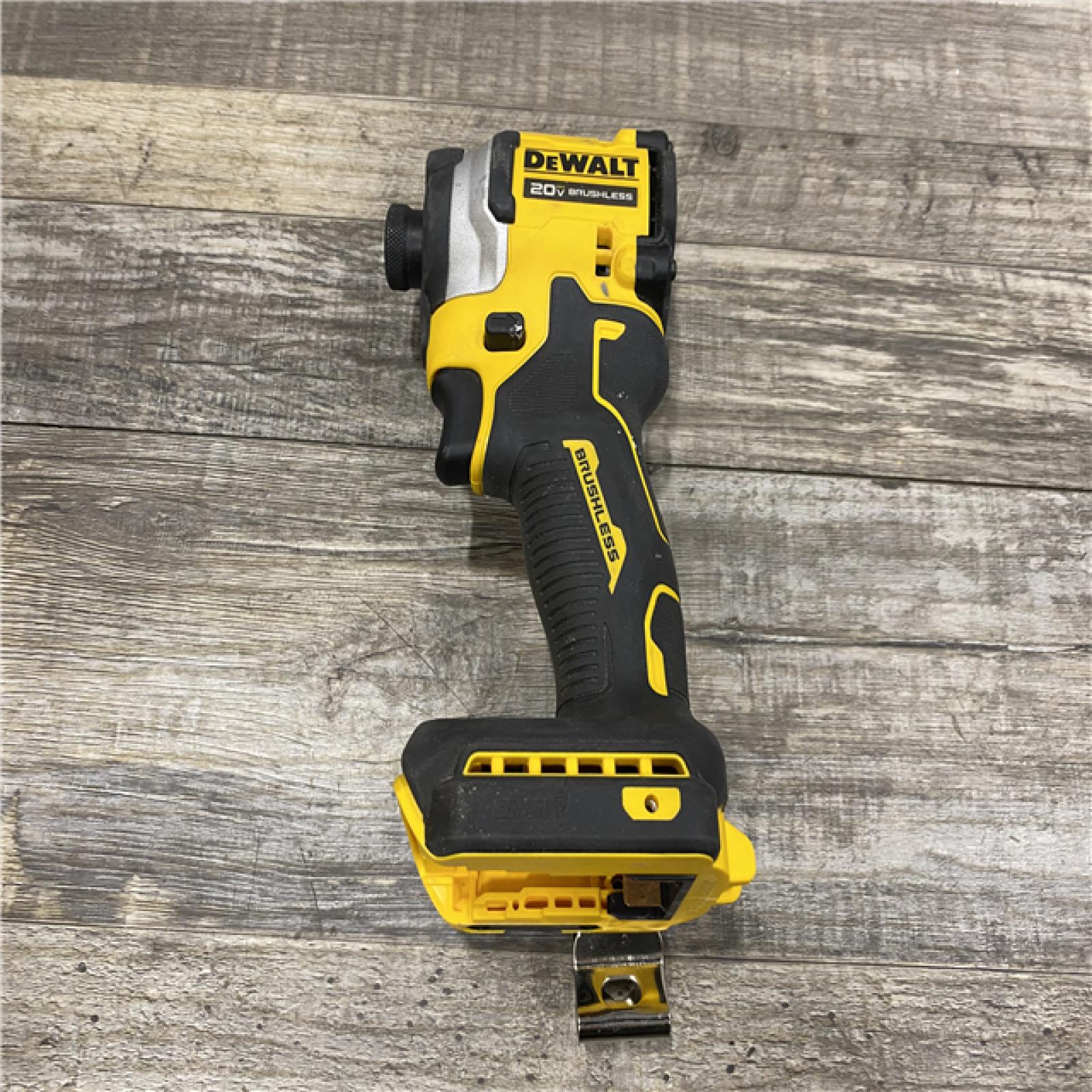 AS-IS DEWALT ATOMIC 20V MAX Lithium-Ion Cordless 1/4 in. Brushless Impact Driver Kit