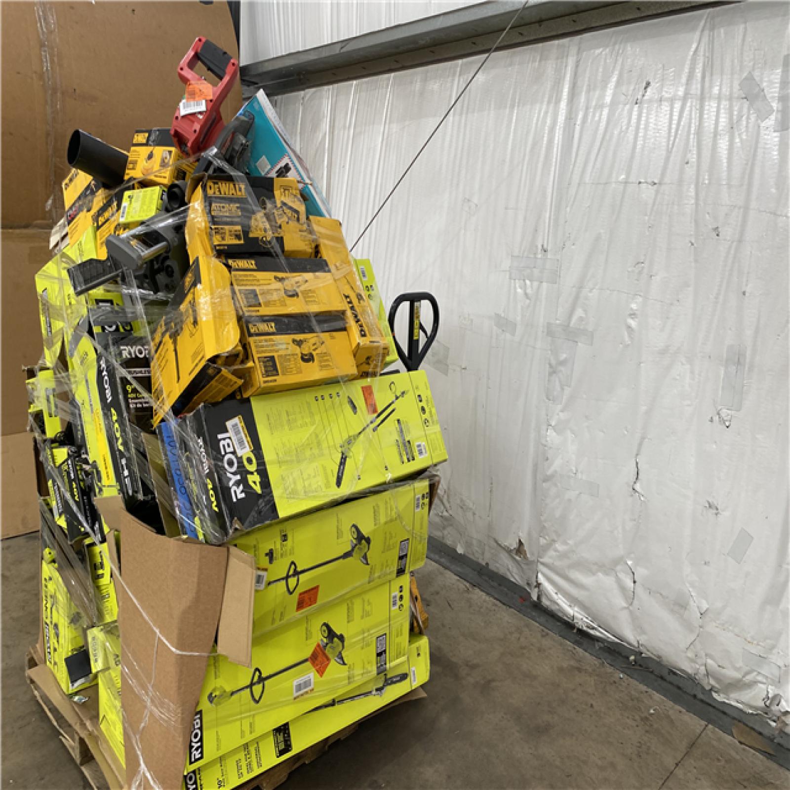Houston Location AS IS - Tool Pallet