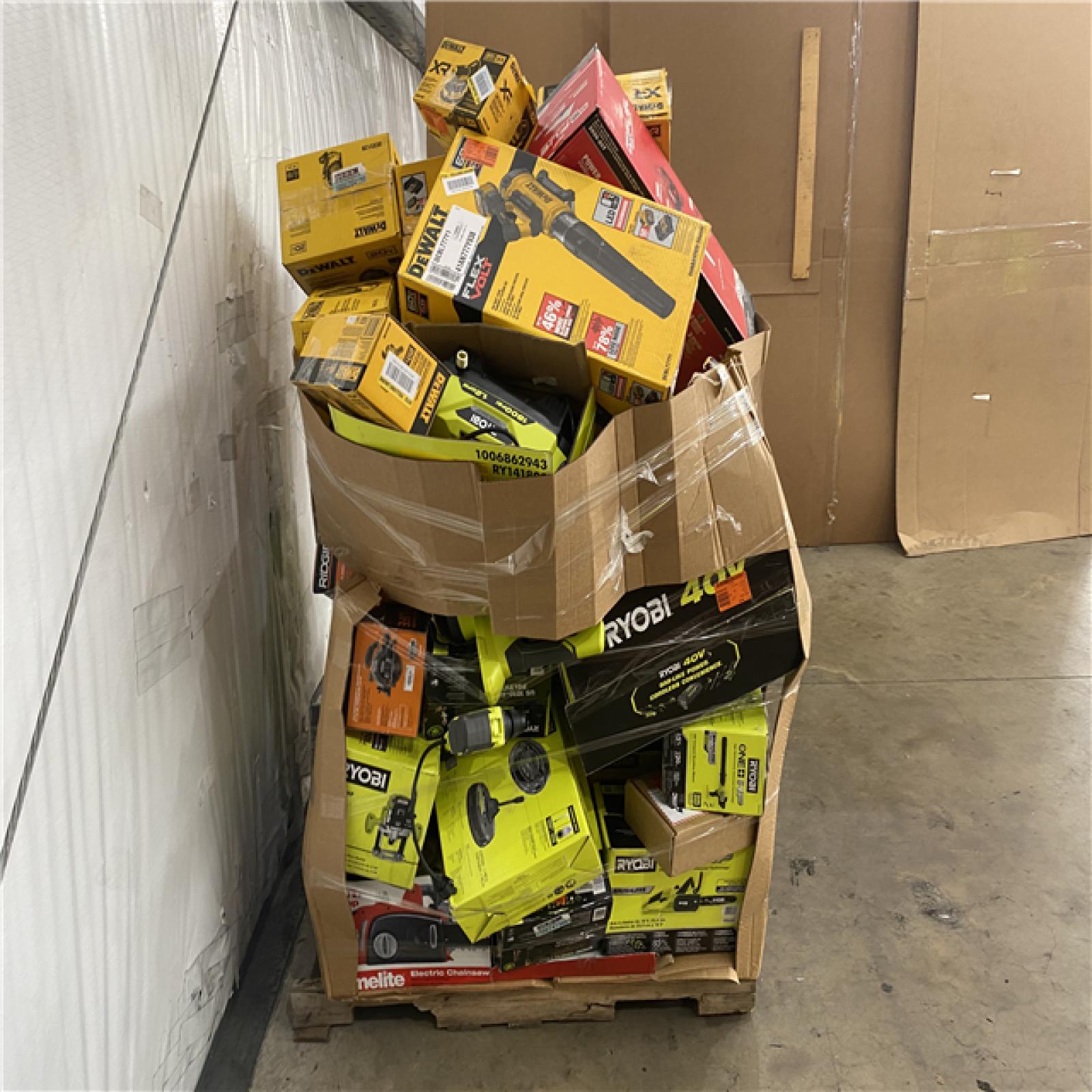 Houston Location AS IS - Tool Pallet