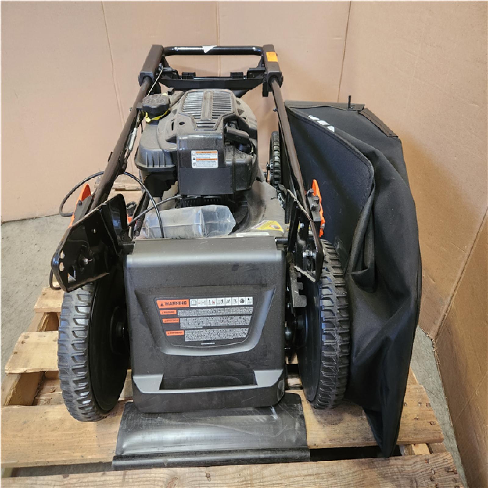 Phoenix LIKE NEW ECHO 21 in. 190 cc Briggs and Stratton Gas 3-in-1 Dual Blade RWD Self-Propelled Lawn Mower with Single Lever Deck Adjustment