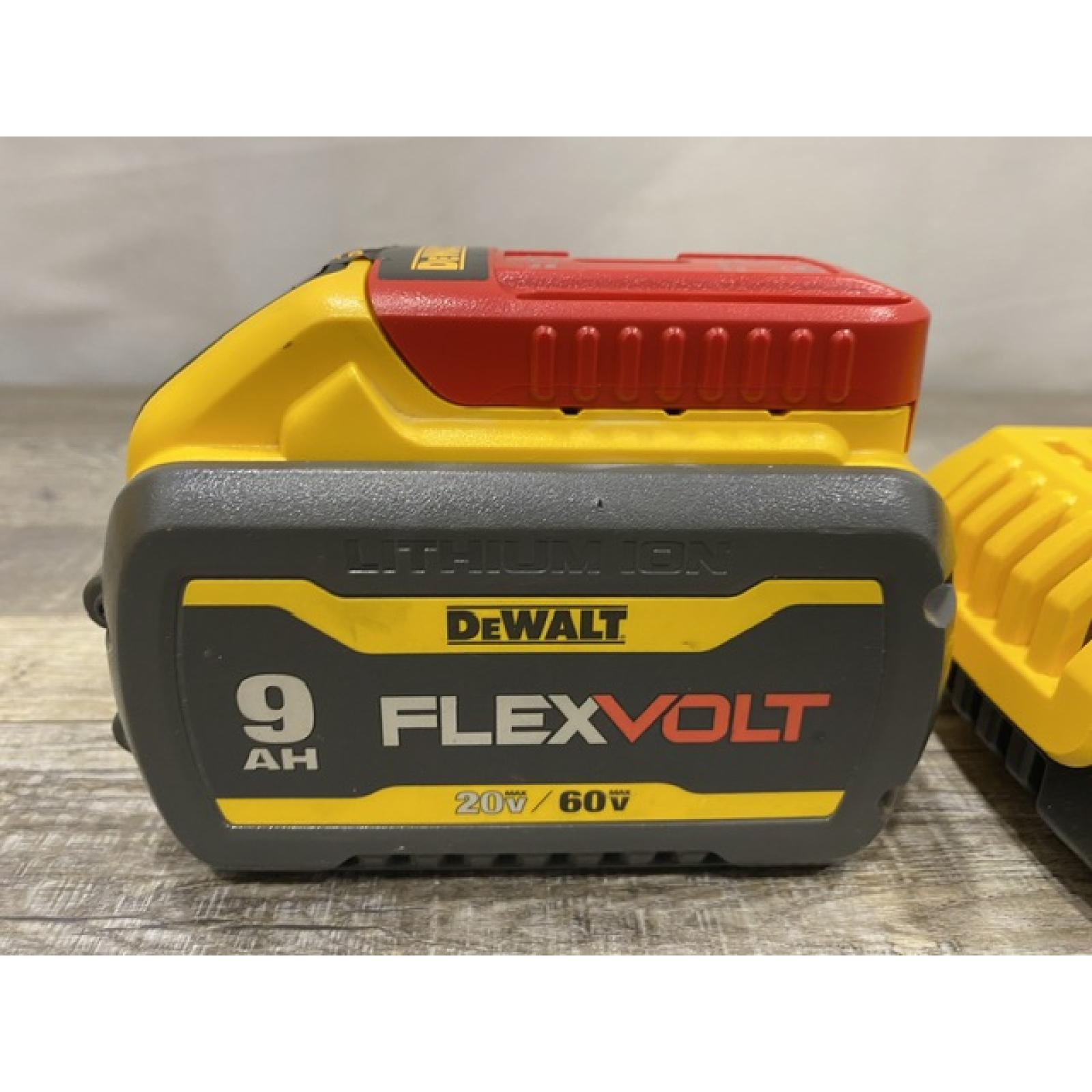AS-IS DEWALT 20V/60V MAX FLEXVOLT Lithium-Ion 9.0Ah Battery and Charger Starter Kit
