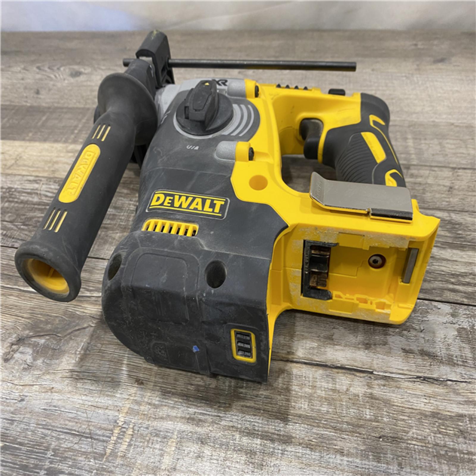 AS-IS DEWALT 20V MAX XR Cordless Brushless 1 in. SDS Plus L-Shape Rotary Hammer (Tool Only)