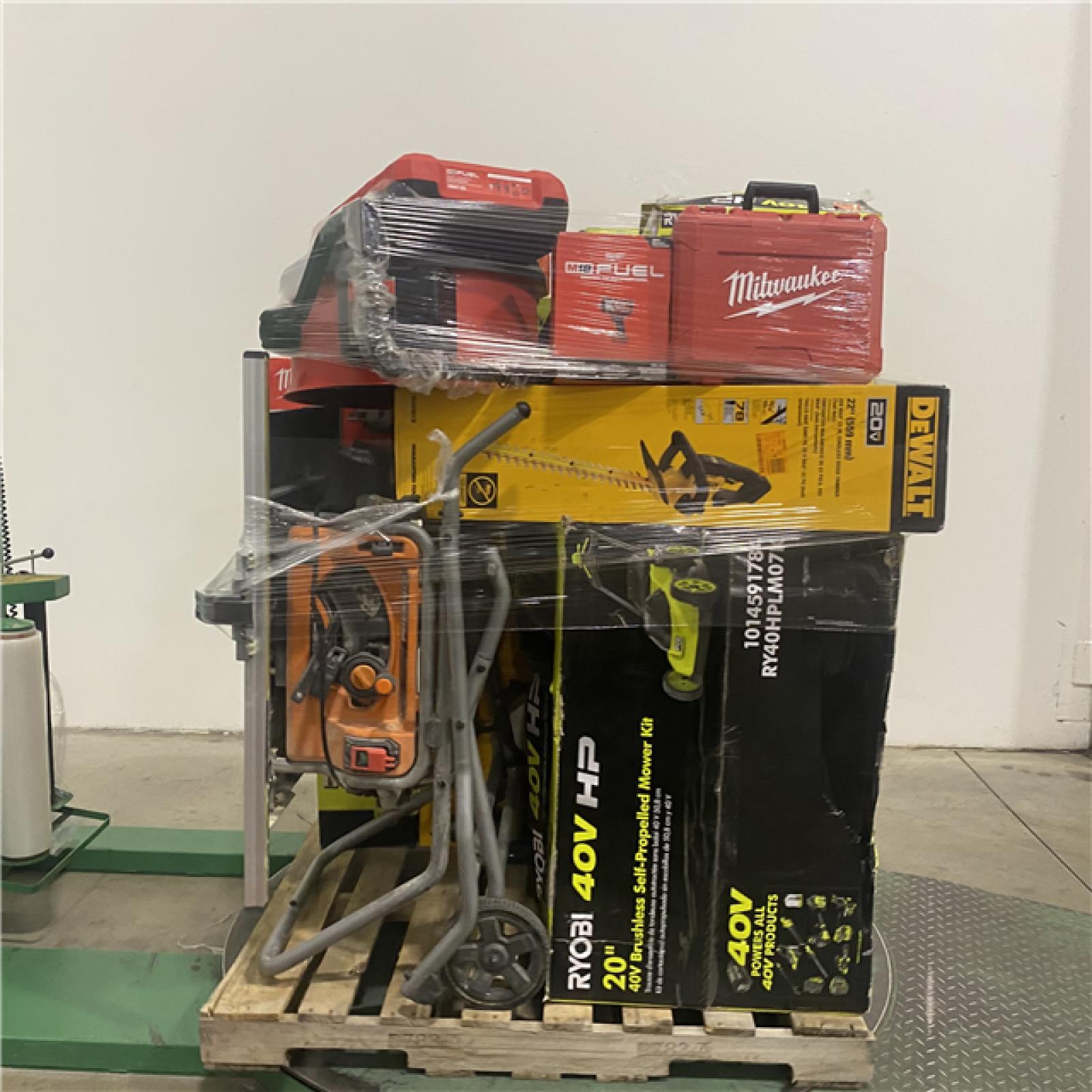 Dallas Location - As-Is Tool Pallet