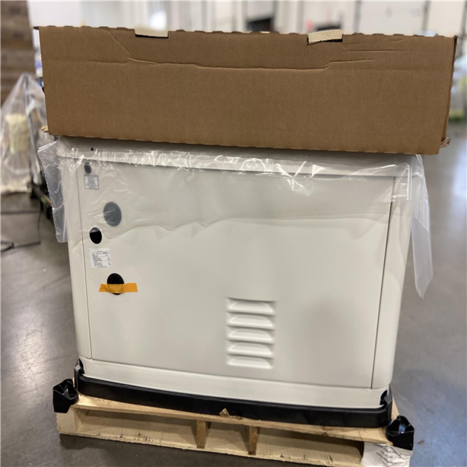 DALLAS LOCATION - Generac 26,000 Watt - Dual Fuel Air- Cooled Whole House Home Standby Generator
