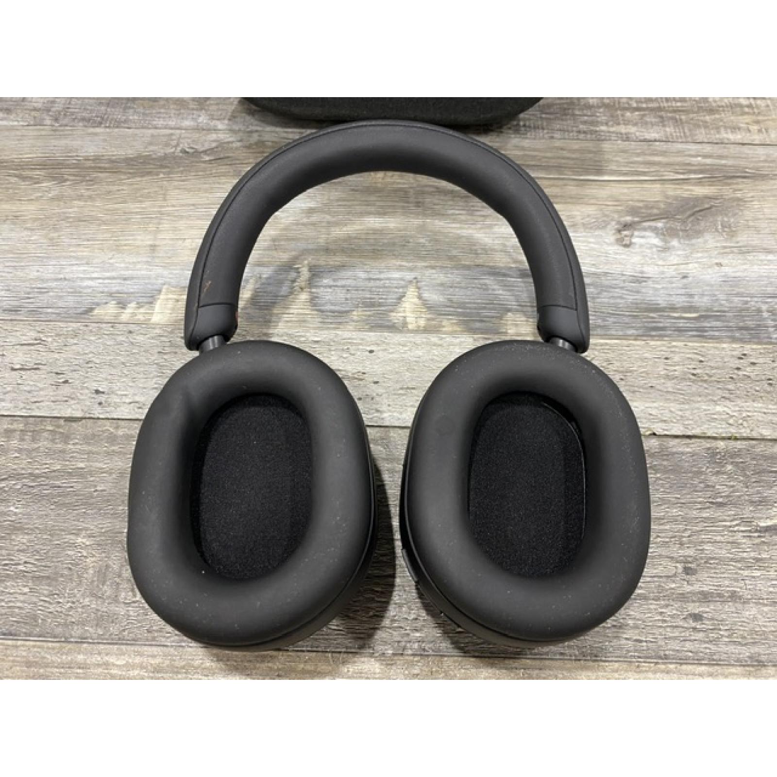 AS-IS Sony - WH-1000XM5  Headphones - Black YY2954