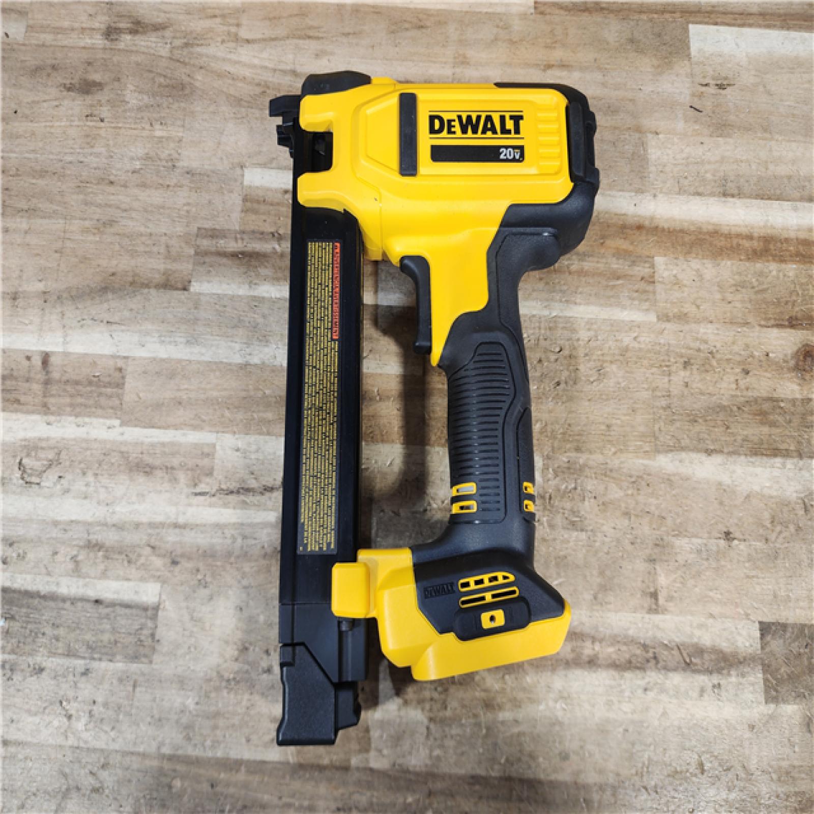 HOUSTON LOCATION - AS - IS DEWALT 20V MAX Lithium-Ion Cordless Cable Stapler (Tool Only)