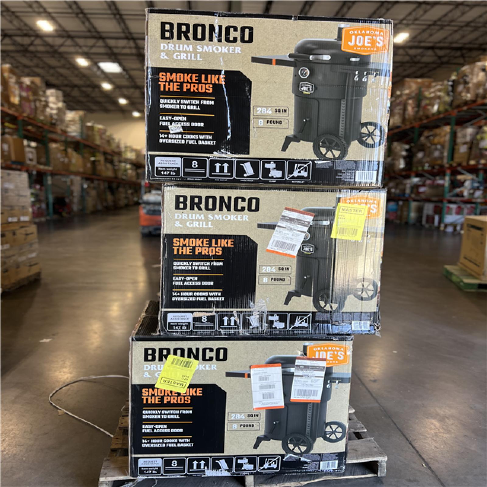 DALLAS LOCATION - DALLAS LOCATION - OKLAHOMA JOE'S Bronco 18 in. Heavy Duty Charcoal Drum Smoker and Grill with 284 sq. in. Cooking Area in Black PALLET-(6 UNITS)