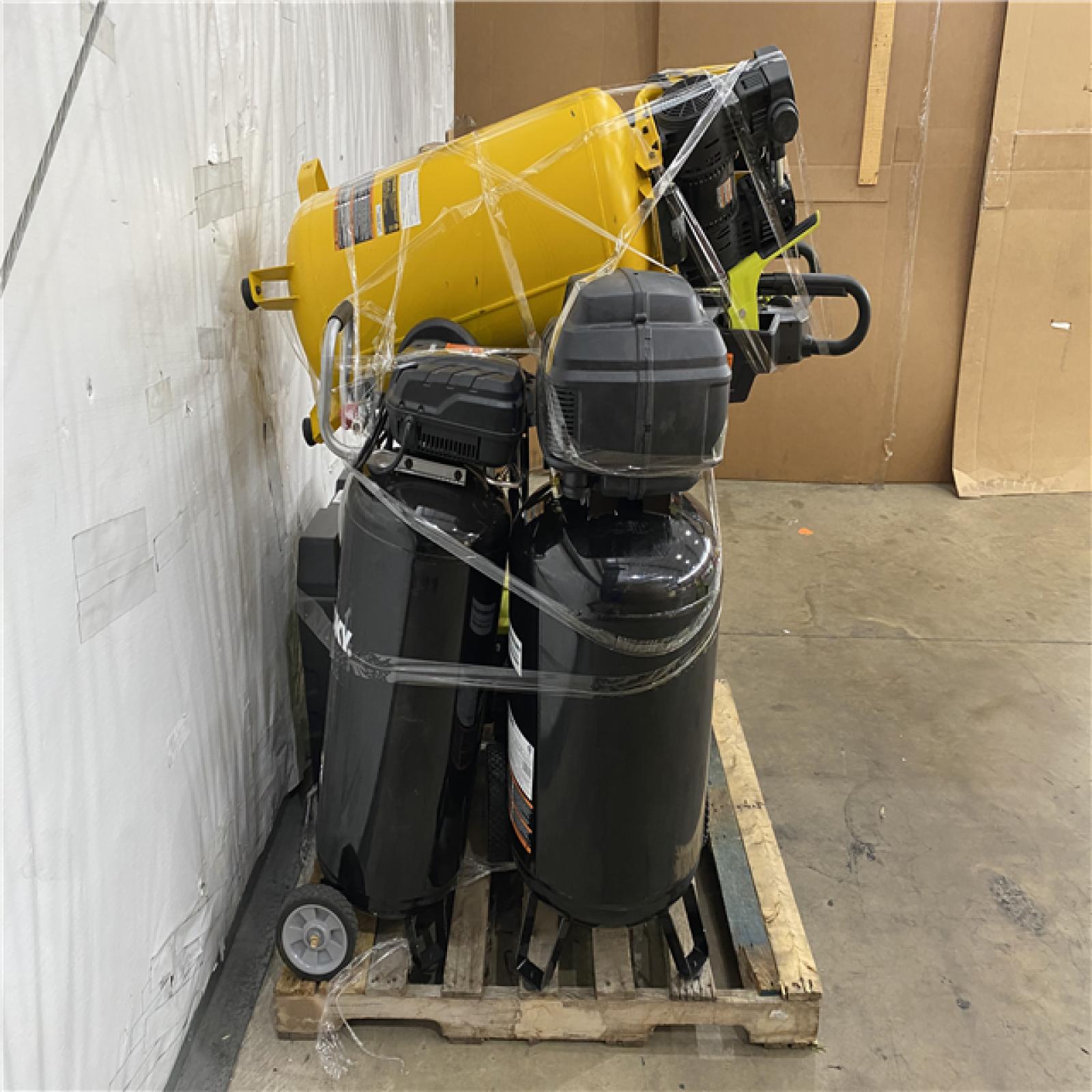 Houston Location - AS-IS Outdoor Pallet