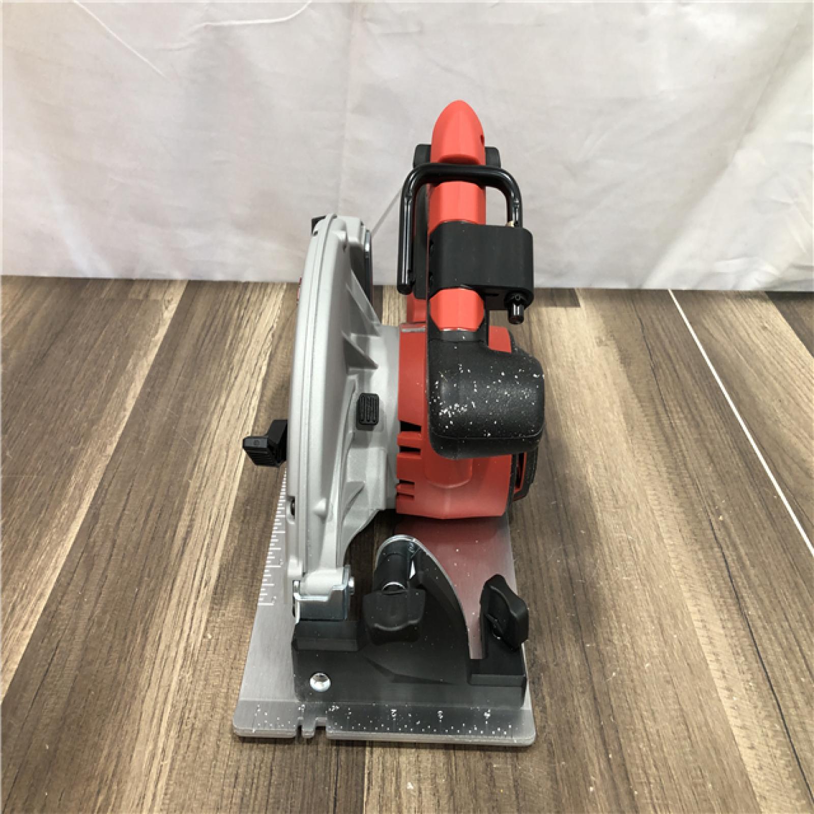 AS-IS Milwaukee 18V Lithium-Ion Brushless Cordless 7-1/4 in. Circular Saw (Tool-Only)