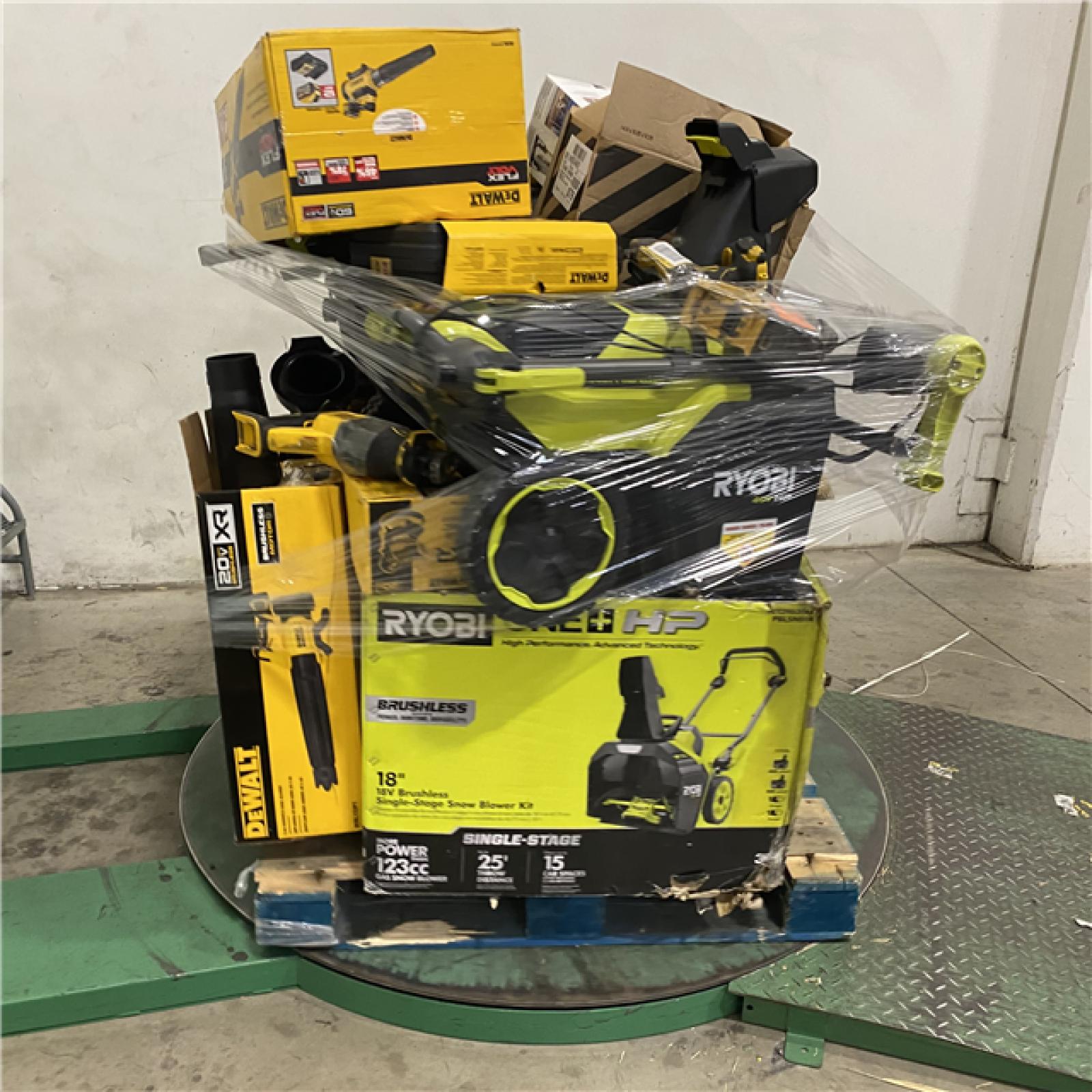 Dallas Location - As-Is Tool Pallet