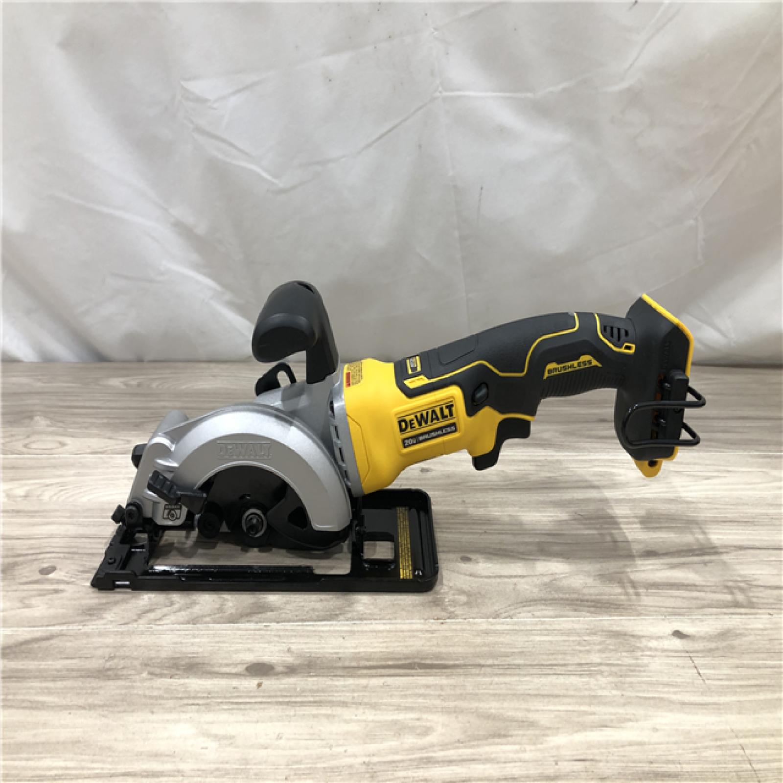 AS-IS DEWALT ATOMIC 20V MAX Cordless 4-1/2 in. Circular Saw (Tool Only)