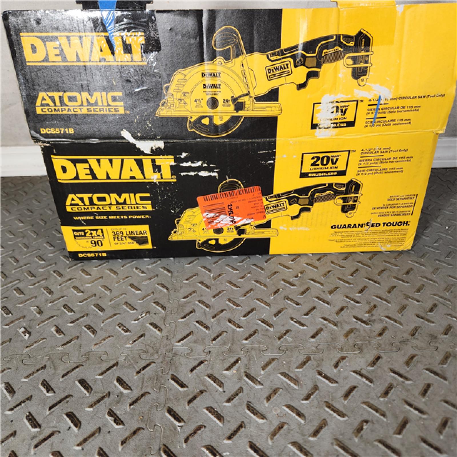 Houston Location- AS-IS DEWALT DCS571B 20V ATOMIC MAX Lithium-Ion 4-1/2 Brushless Cordless Circular Saw (Tool Only) -  Appears IN EXCELLENT Condition