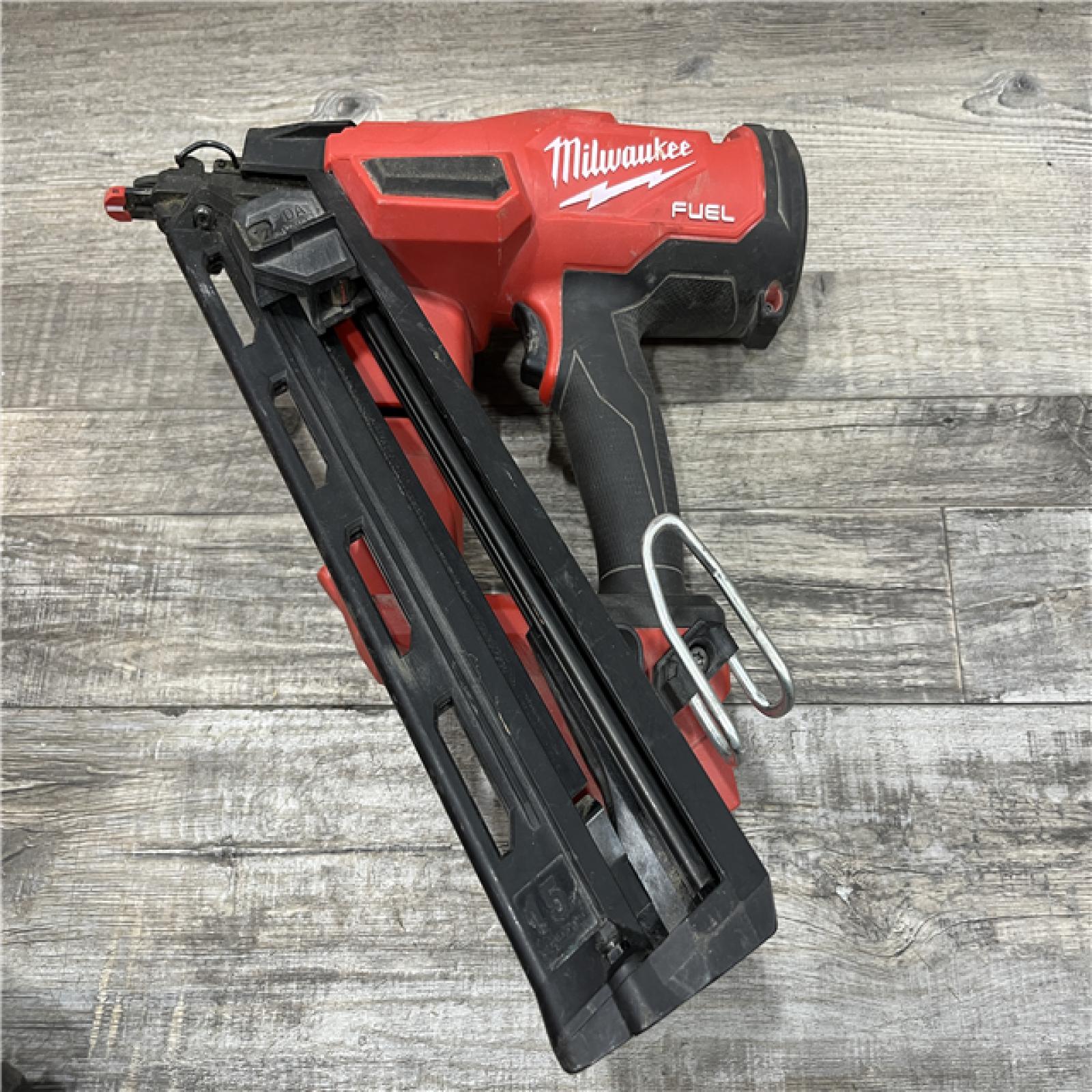 AS-IS Milwaukee FUEL 18-Volt Lithium-Ion Brushless Cordless Gen II 15-Gauge Angled Finish Nailer (Tool-Only)