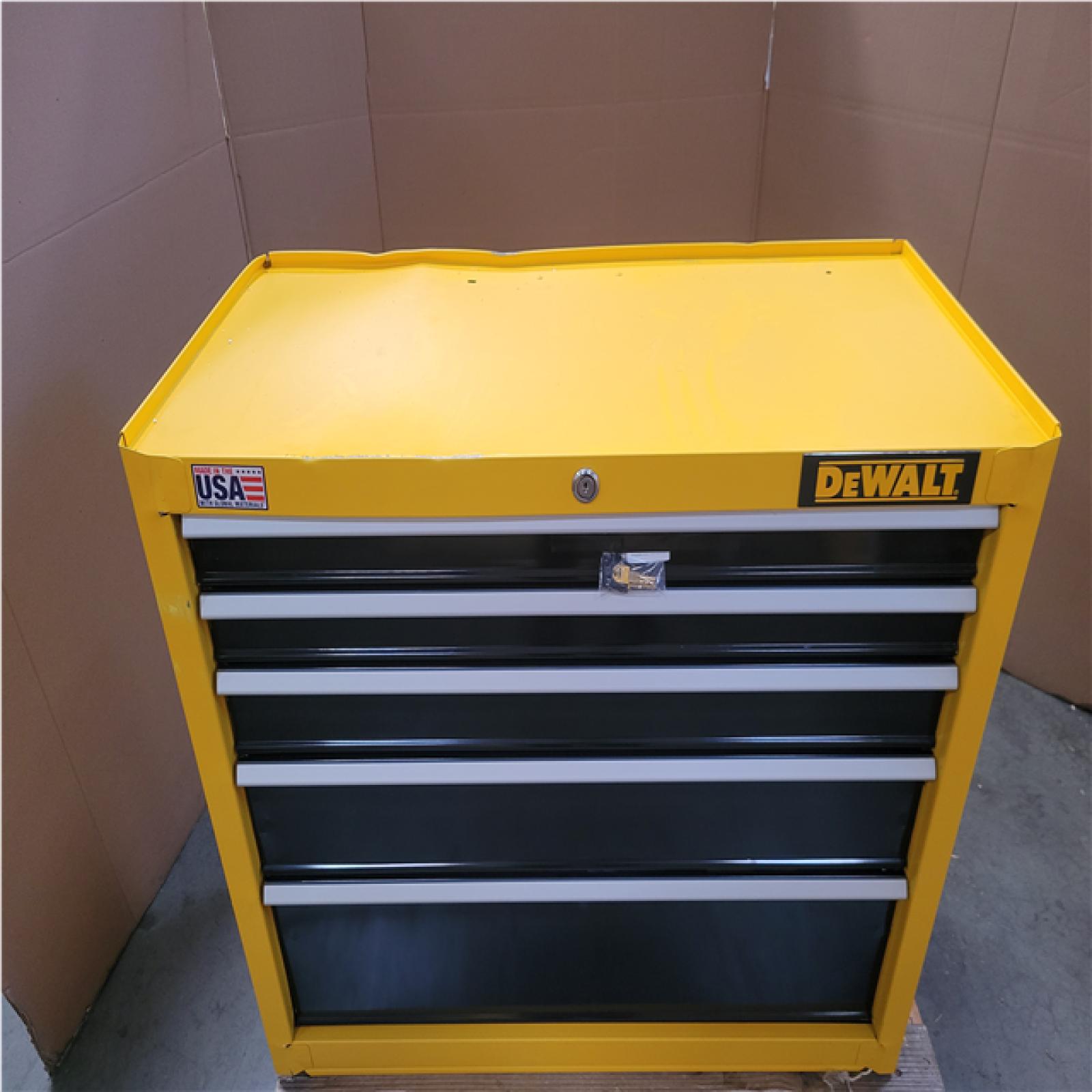 CALIFORNIA AS-IS DEWALT TOOL BOX