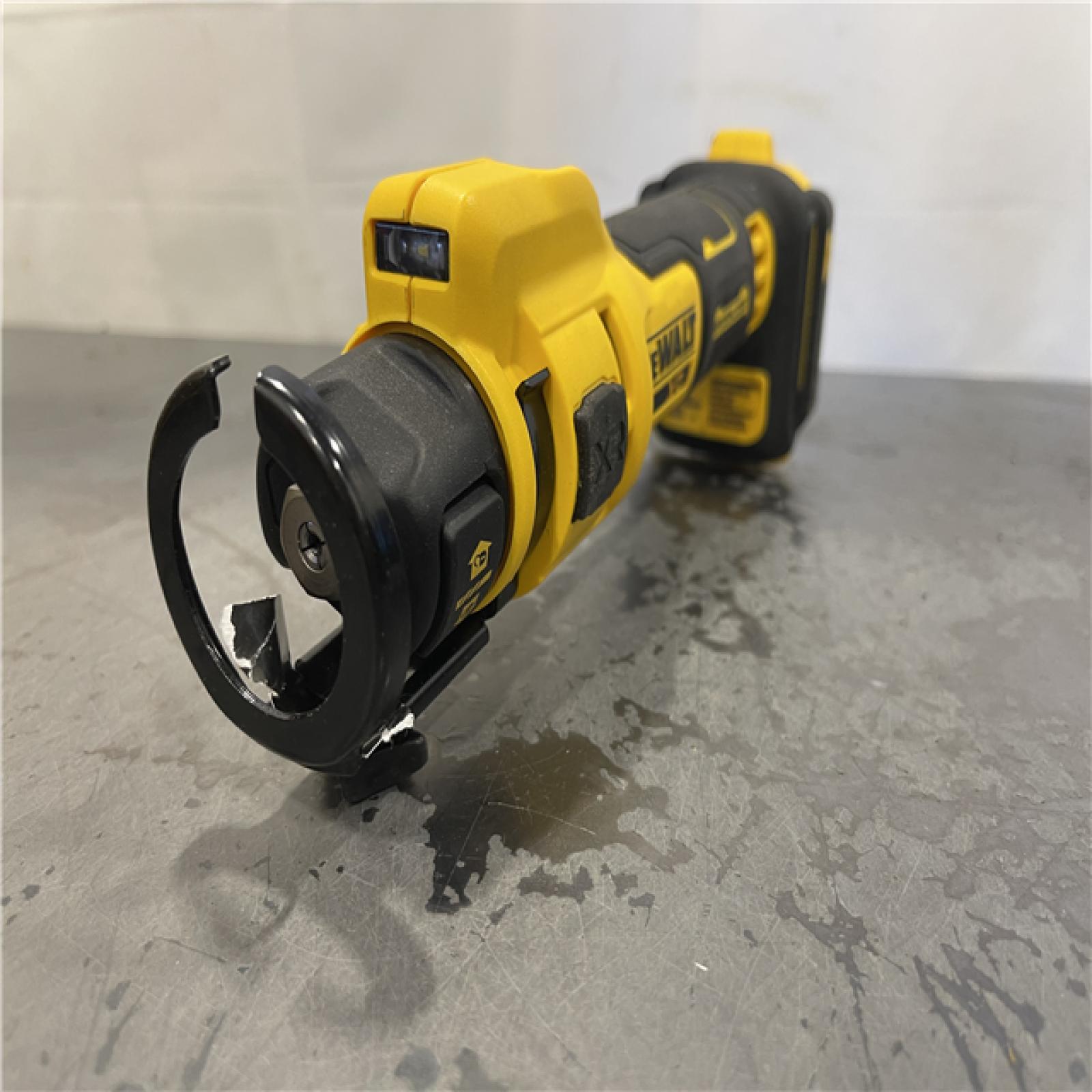 AS-IS - DEWALT XR 20V Lithium-Ion Cordless Rotary Drywall Cut-Out Tool