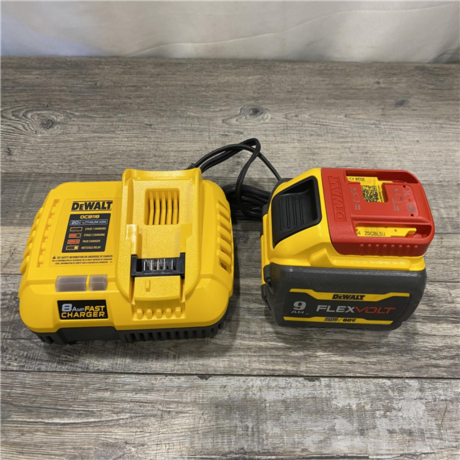 AS-IS DEWALT 20V/60V MAX FLEXVOLT Lithium-Ion 9.0Ah Battery and Charger Starter Kit
