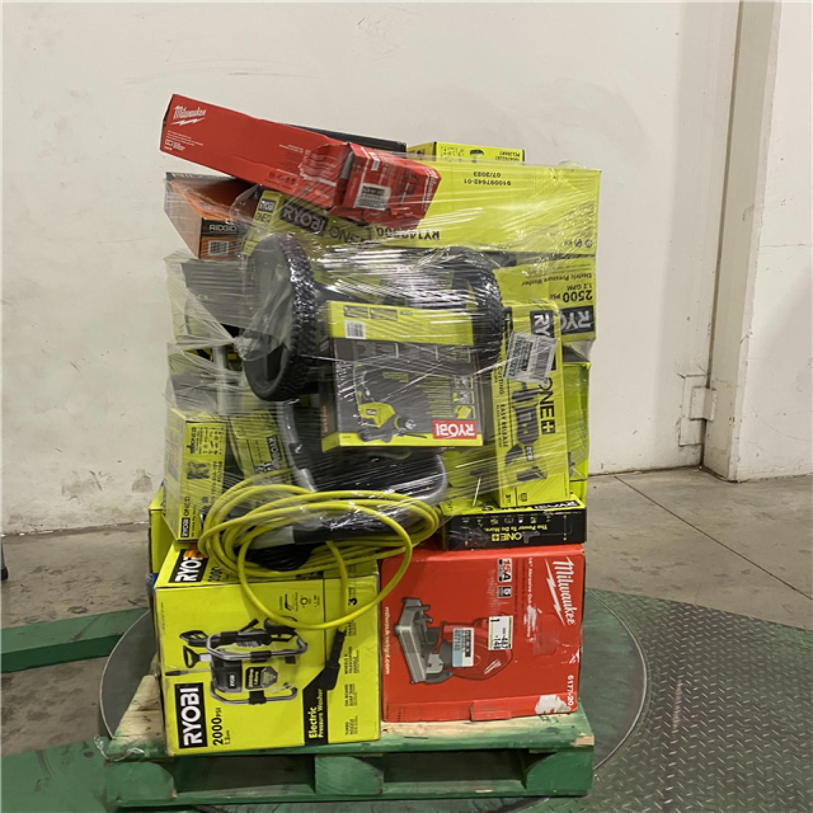 Dallas Location - As-Is Tool Pallet