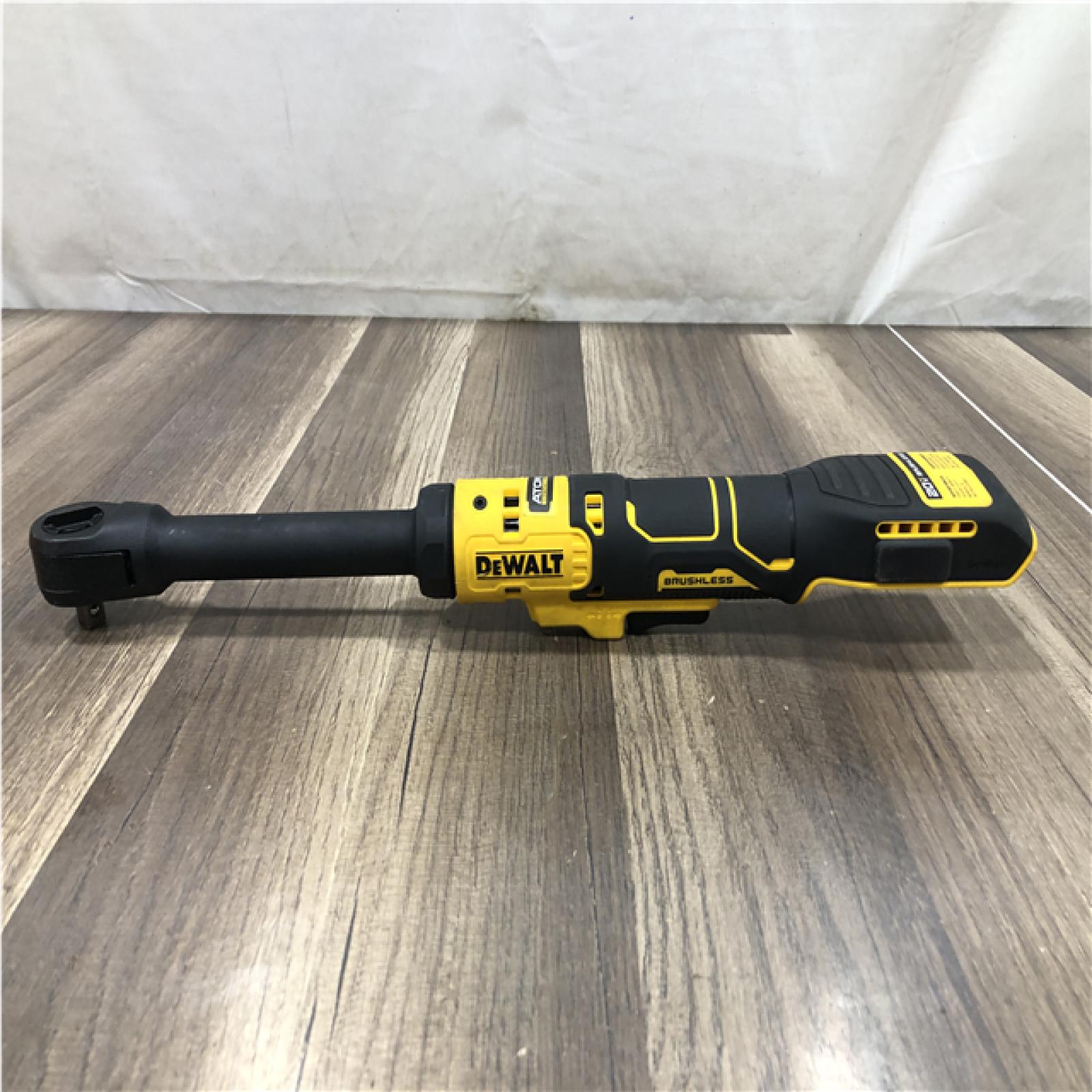 AS-IS DEWALT ATOMIC 20V MAX 3/8 in. Extended Reach Cordless Ratchet (Tool Only)