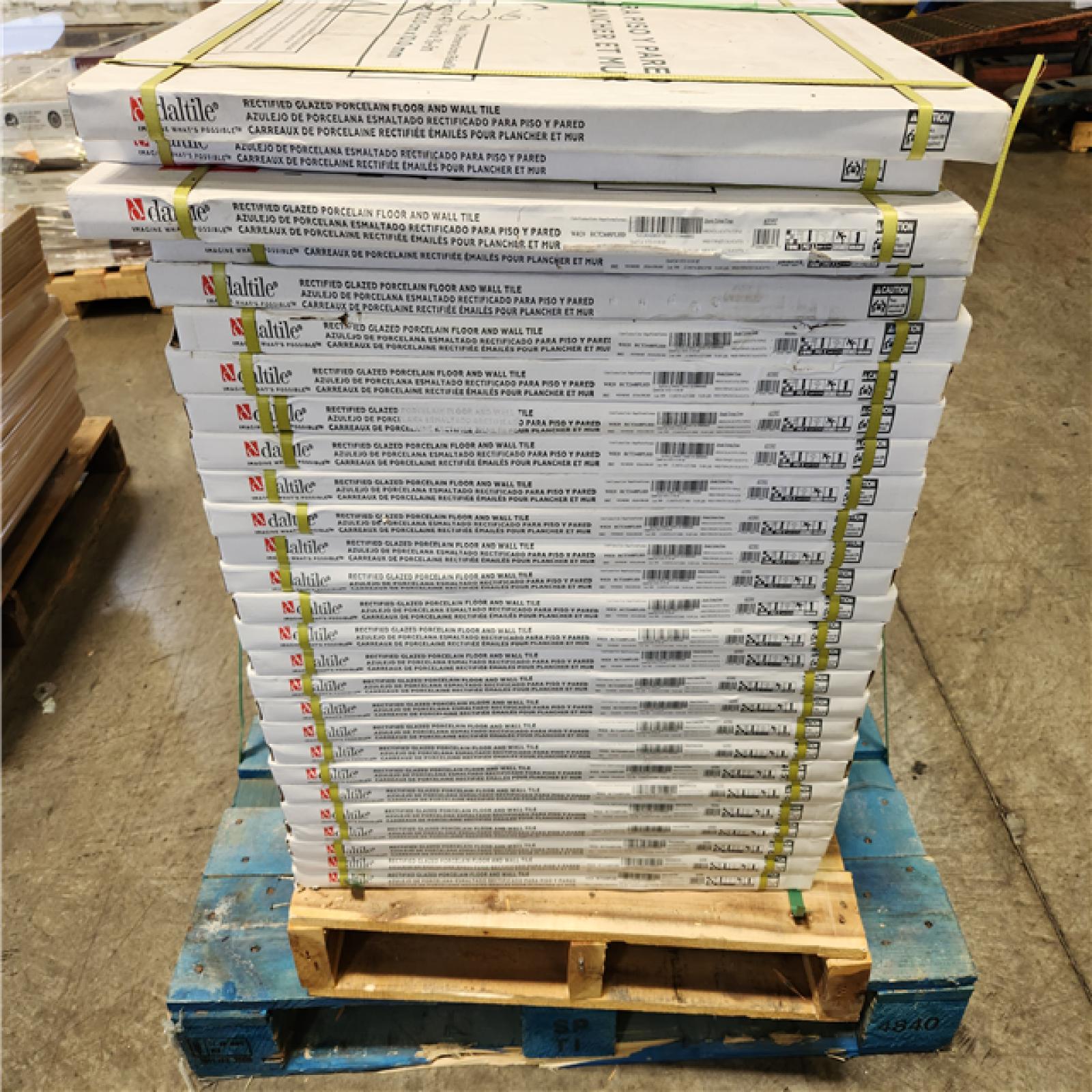 Phoenix Location NEW Daltile Wenrose Calacatta Topaz 24 in. x 48 in. Polished Porcelain Marble Look Floor and Wall Tile (418 sq. ft./27 case)