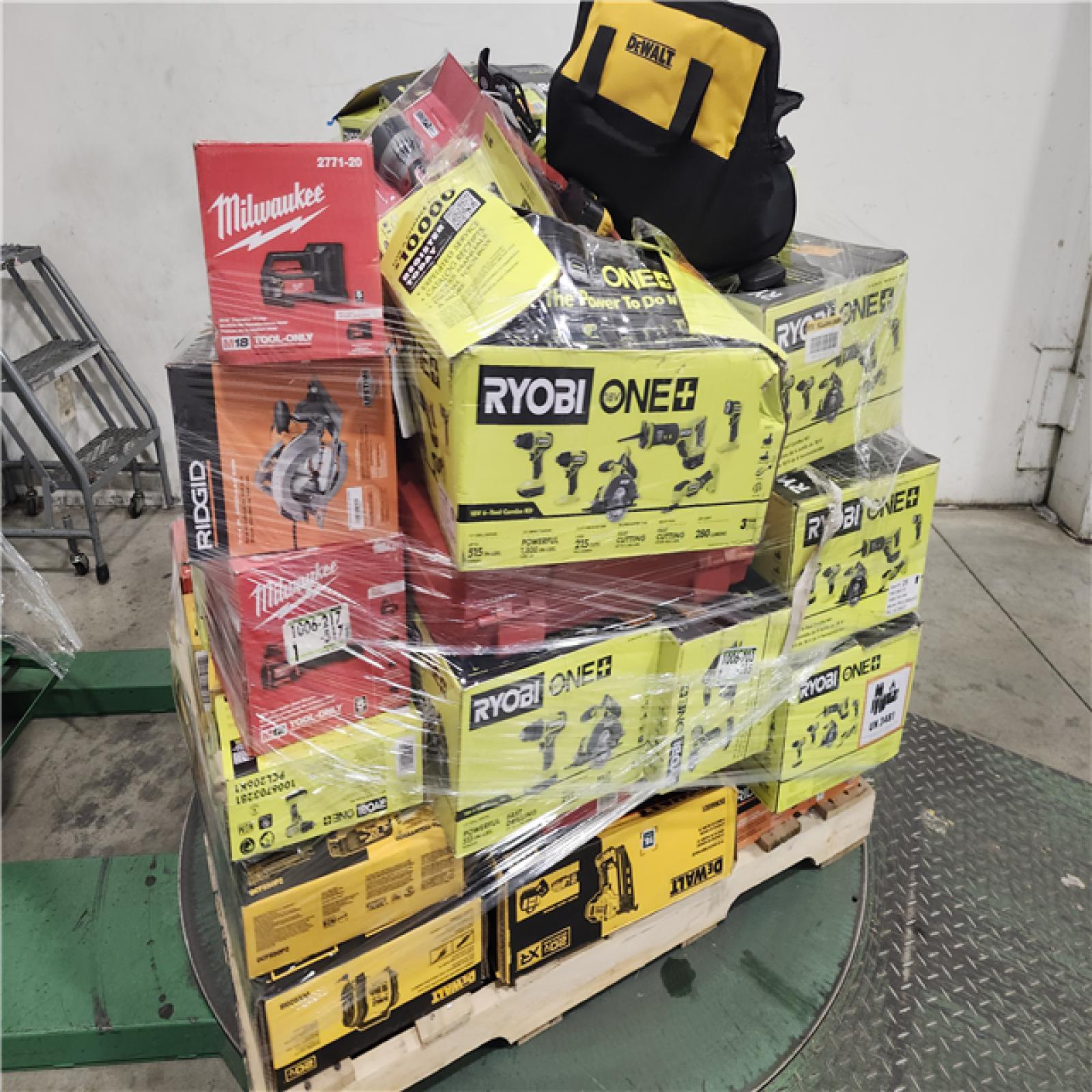 Dallas Location - As-Is Tool Pallet