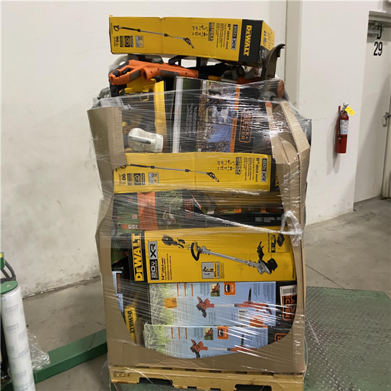 Dallas Location - As-Is DEWALT Tool Pallet