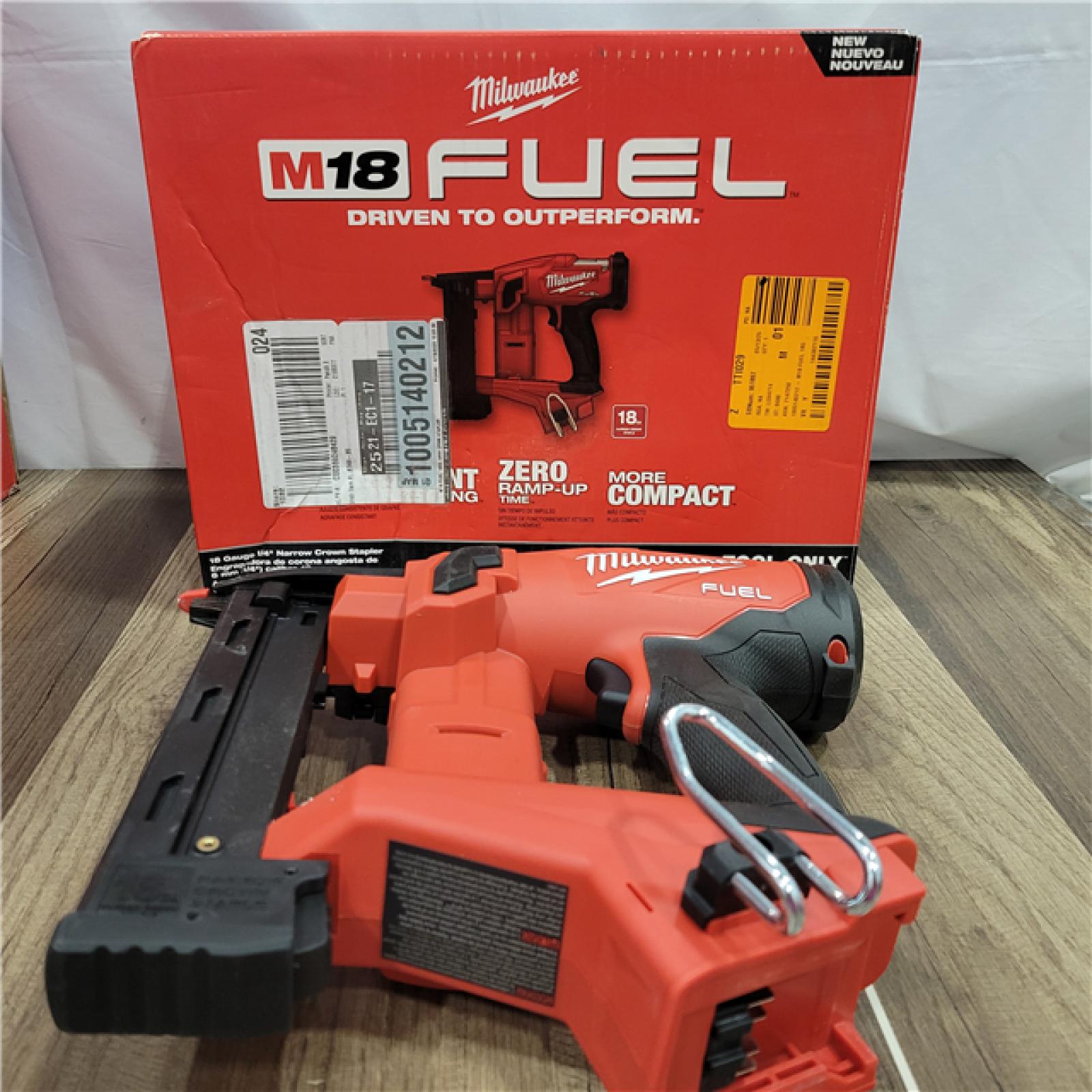 AS-IS MILWAUKEE M18 FUEL 18-Volt Lithium-Ion Brushless Cordless 18-Gauge 1/4 in. Narrow Crown Stapler (Tool-Only)