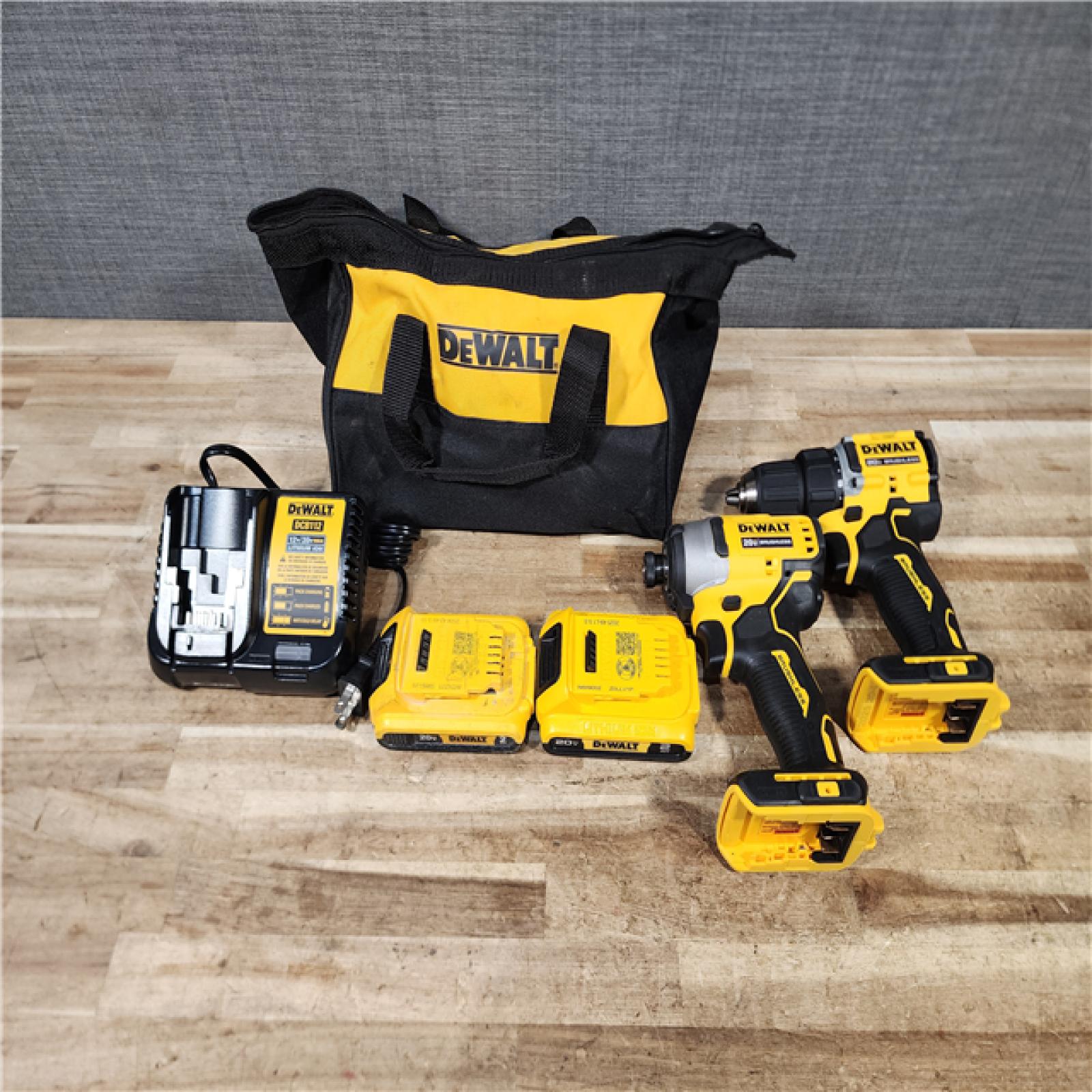 HOUSTON LOCATION - AS - IS DEWALT 2 TOOL COMBO KIT W/ (2) BATTERY & CHARGER
