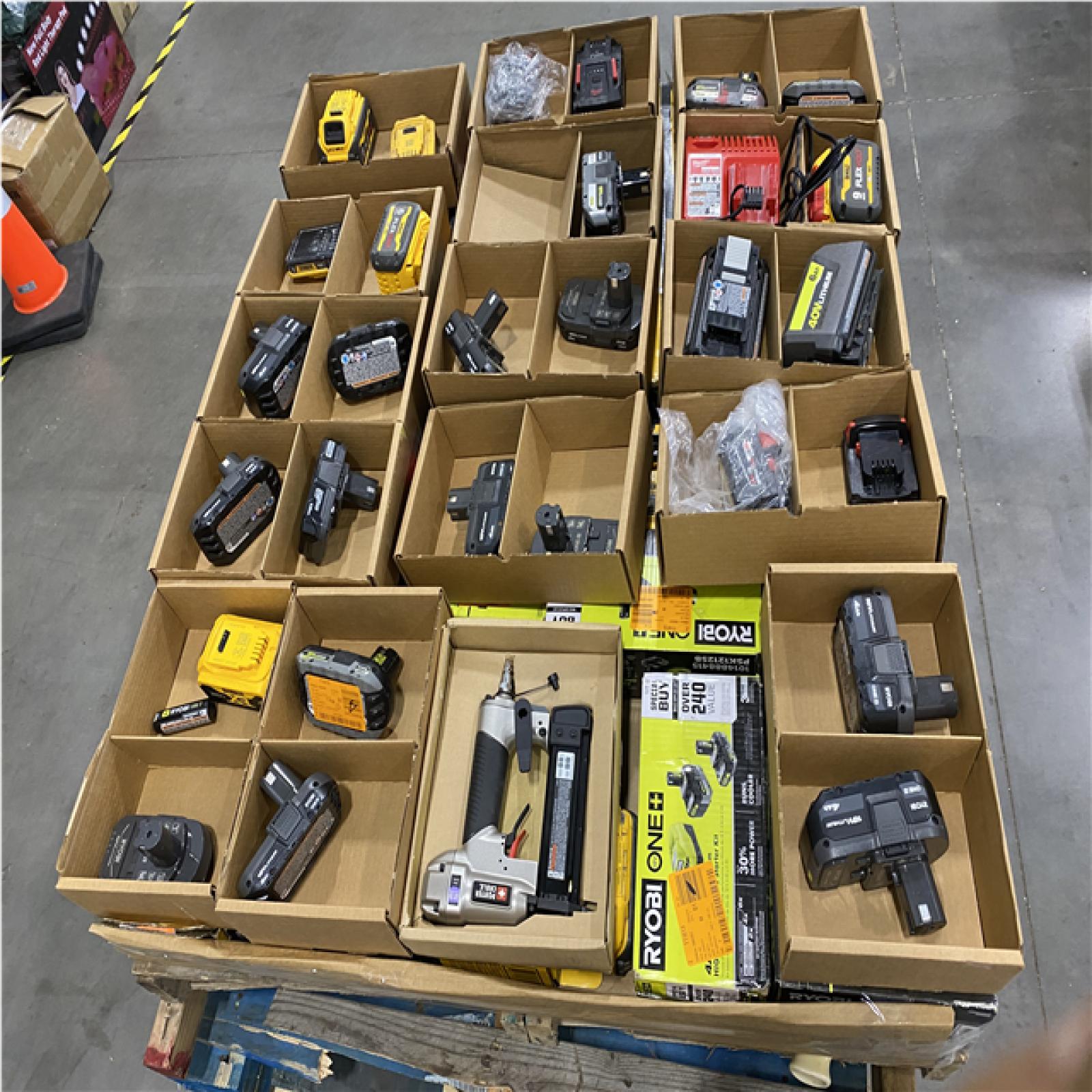 DALLAS LOCATION - AS-IS BATTERY AND CHARGERS PALLET
