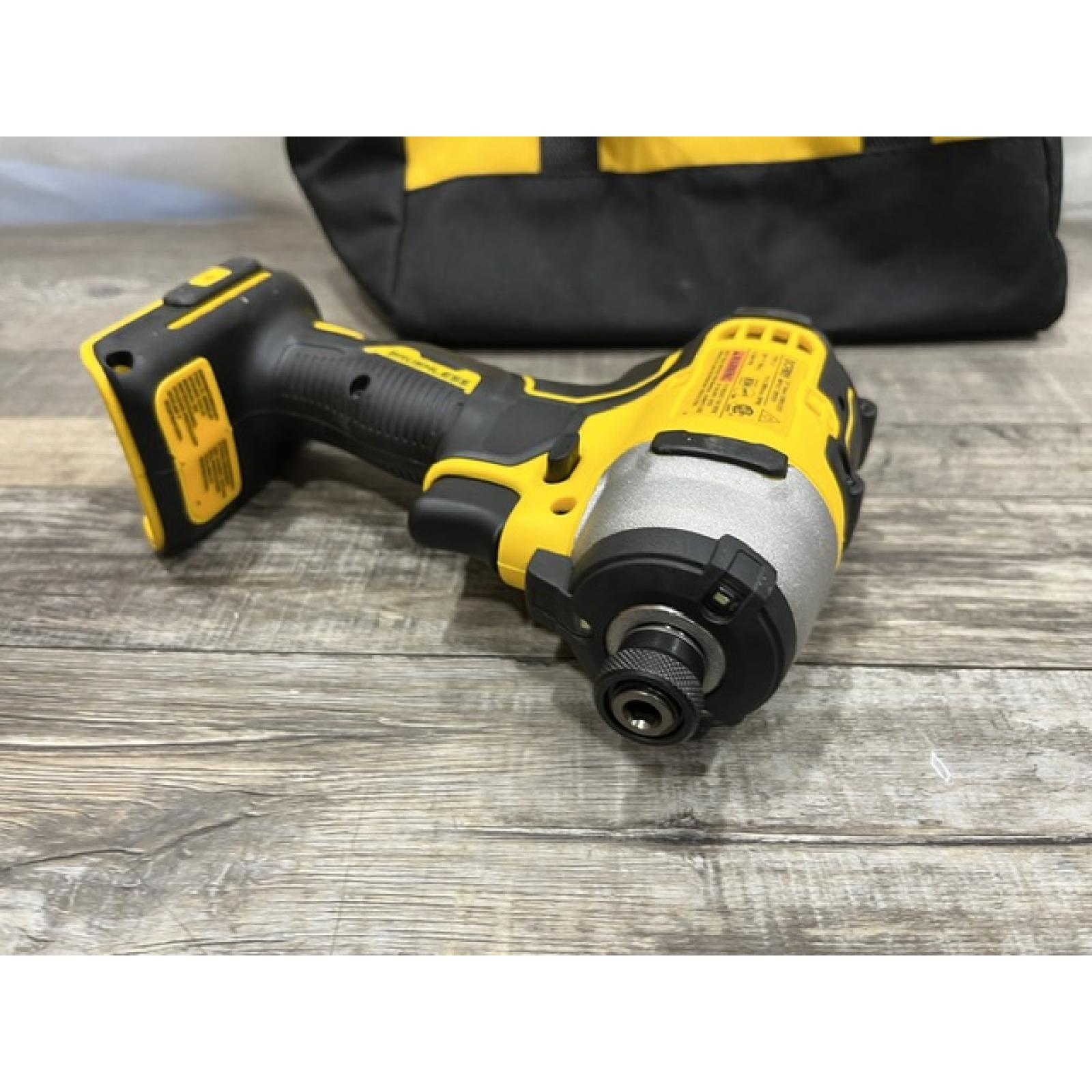 AS-IS DEWALT Atomic 20V Max Lithium-Ion Brushless Cordless Compact 1/4 in. Impact Driver Kit