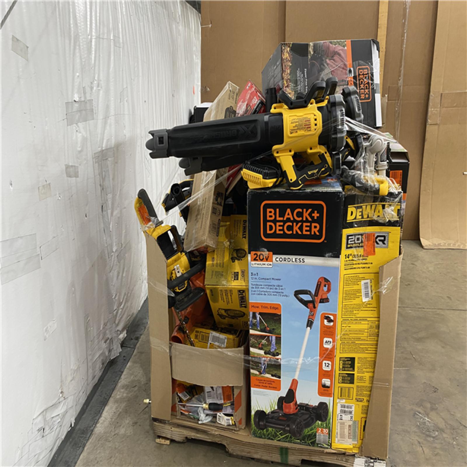 Houston Location AS IS - Tool Pallet\