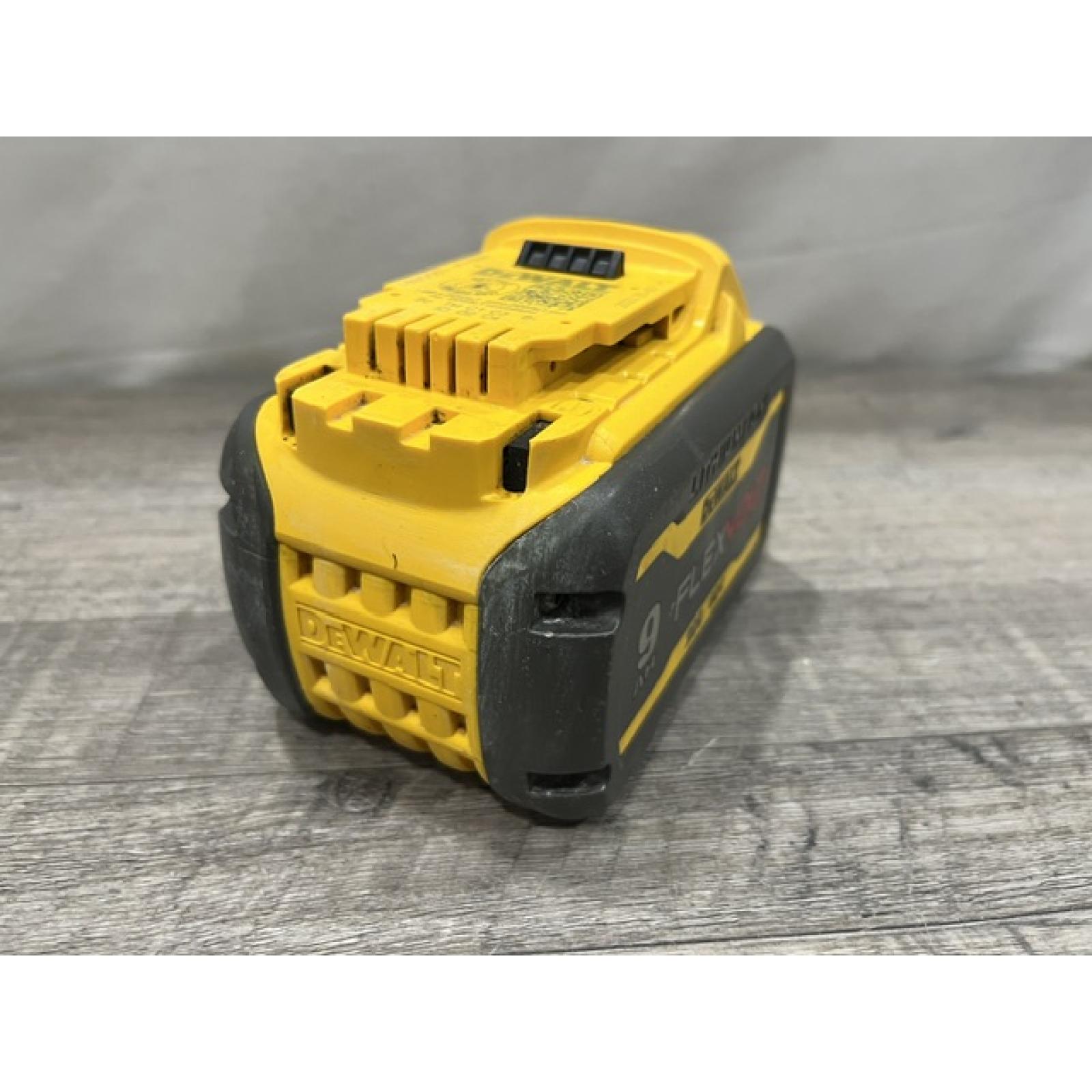 AS-IS DEWALT FLEXVOLT 20V/60V MAX Lithium-Ion 9.0Ah Battery