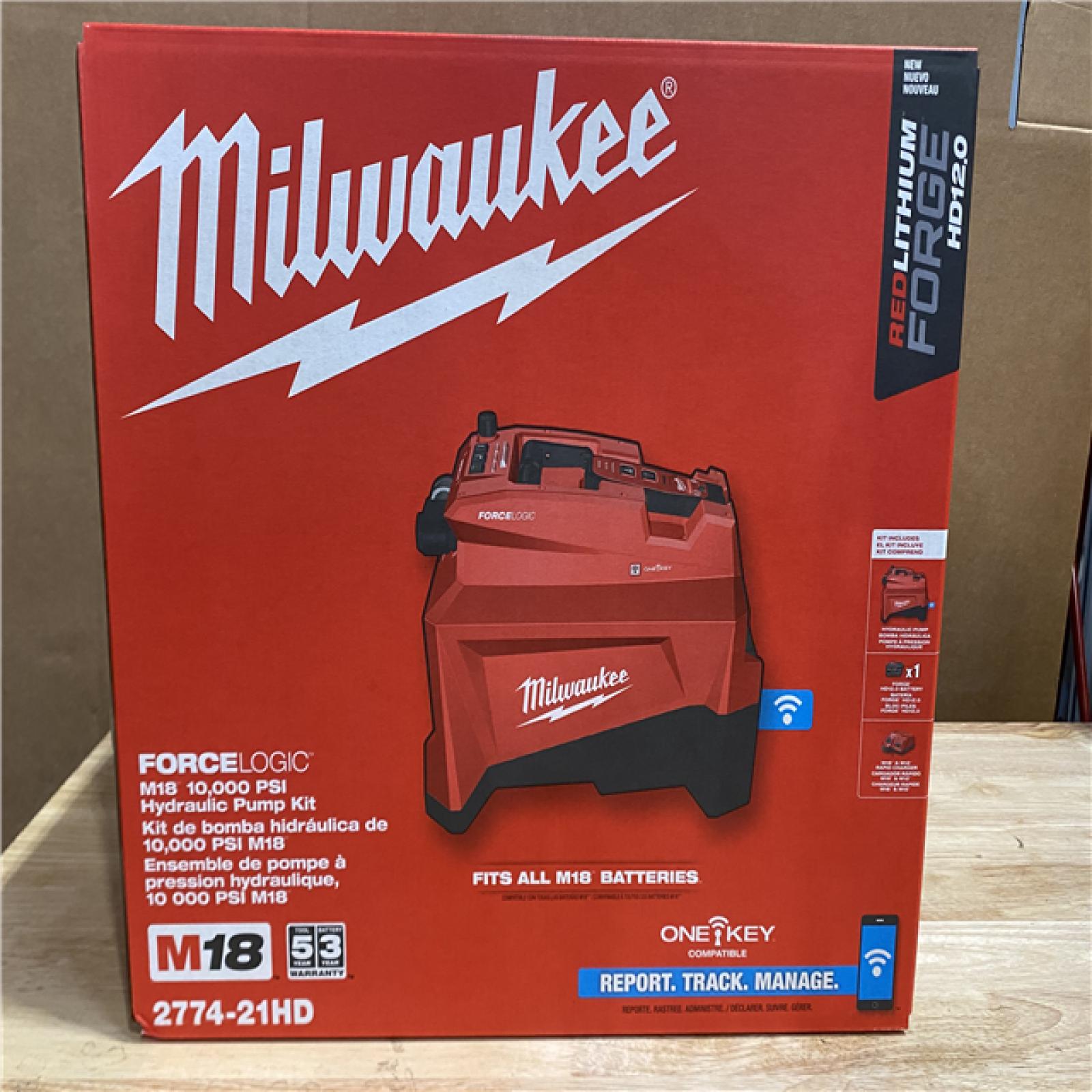 NEW! MILWAUKEE M18 FORCE LOGIC 18-Volt Lithium-Ion Cordless 10 000 PSI Hydraulic Pump Kit with 12.0 Ah Battery