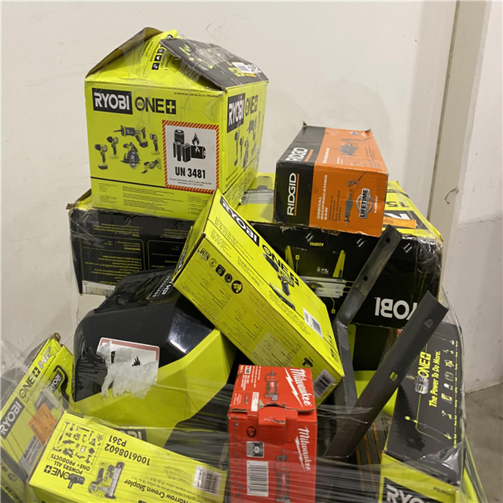 Dallas Location - As-Is Tool Pallet