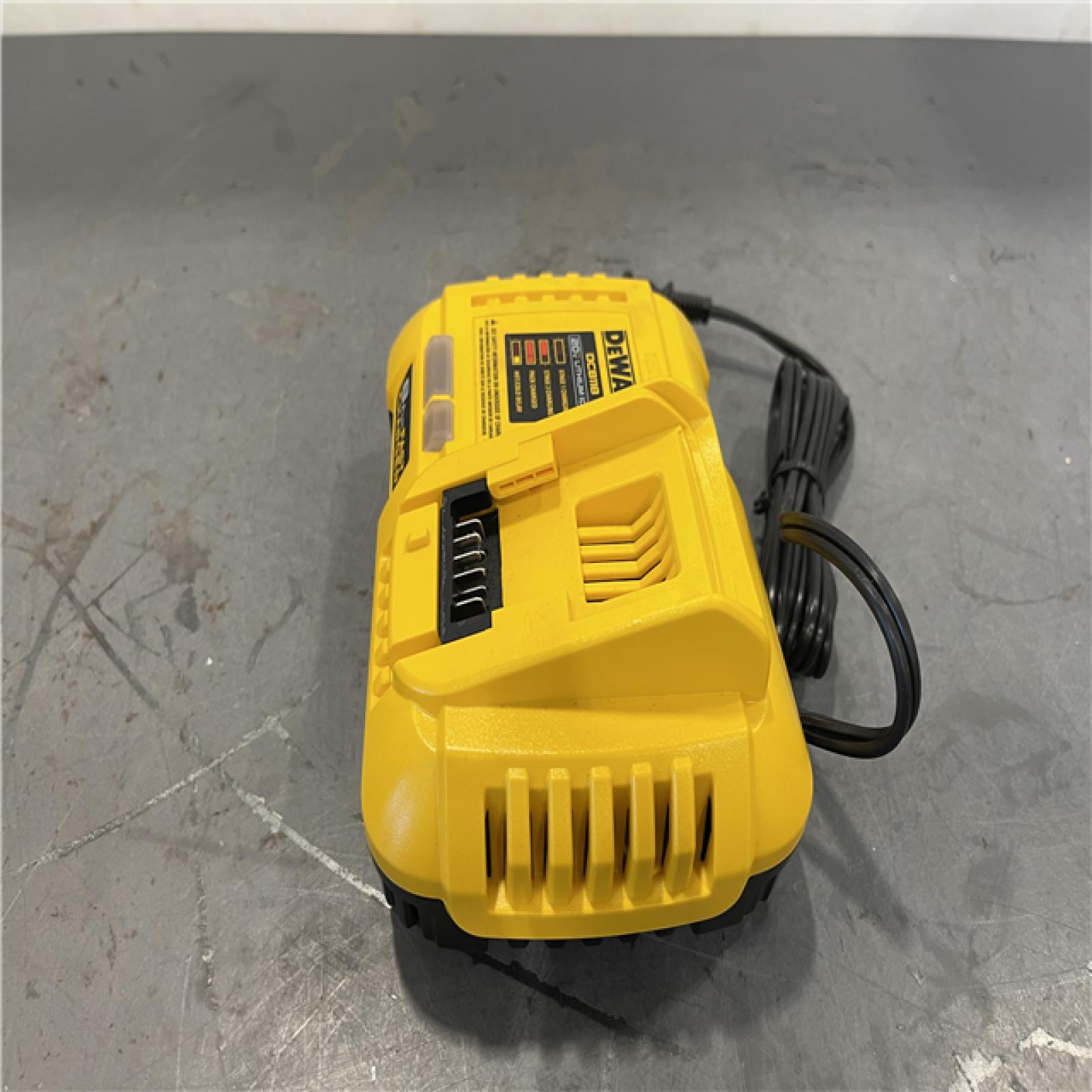 AS-IS - DeWalt 20V MAX / 60V MAX FLEXVOLT Lithium-Ion Fan Cooled Fast Battery Charger