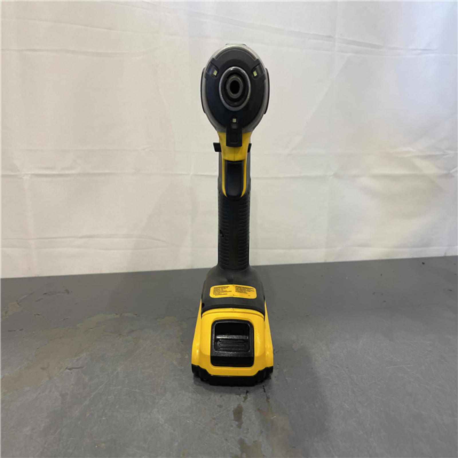AS-IS - DeWALT ATOMIC 20V Max Lithium-Ion Brushless Cordless Compact 1/4 in. Impact Driver Kit